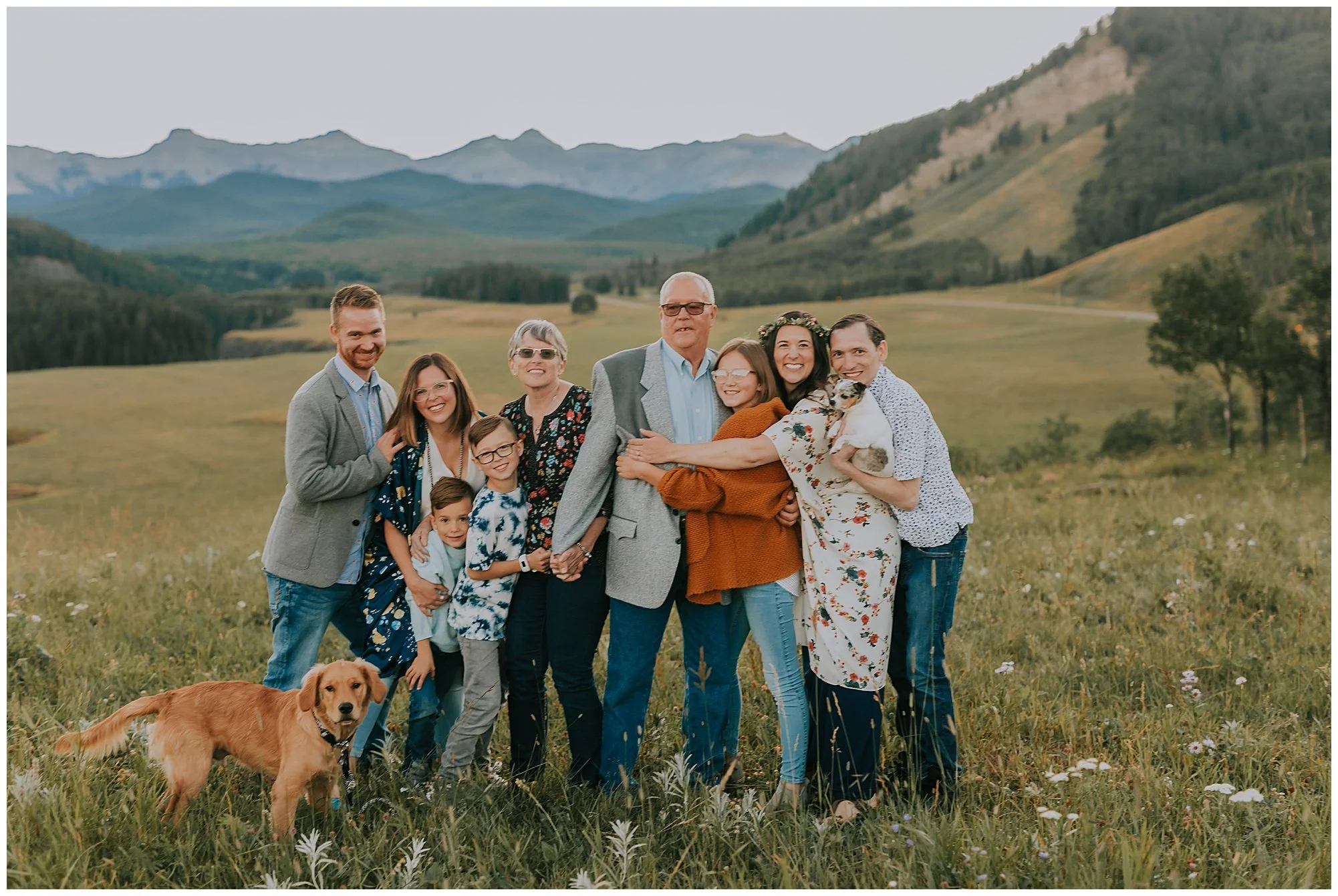 EXTENDED FAMILY ADVENTURE IN THE MOUNTAINS