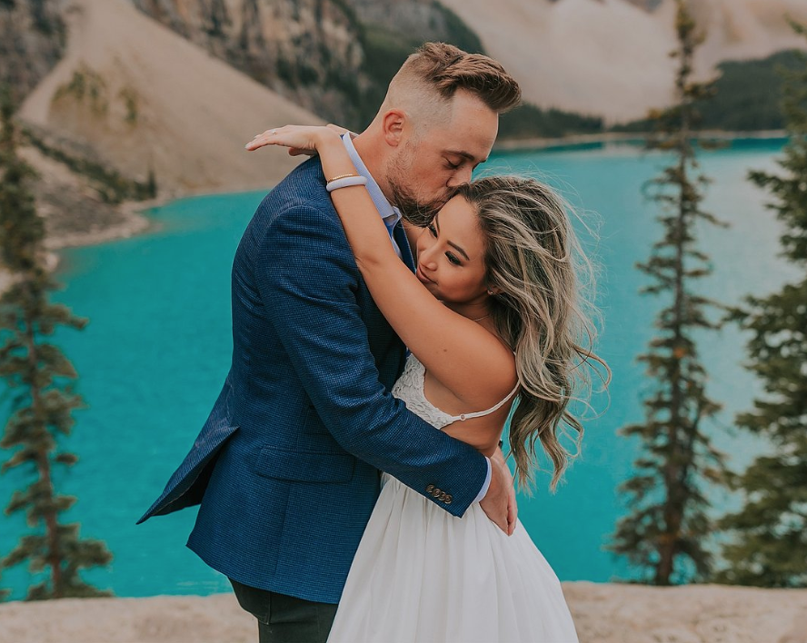 WYNZIE + TY | ENGAGEMENT AT MORAINE LAKE