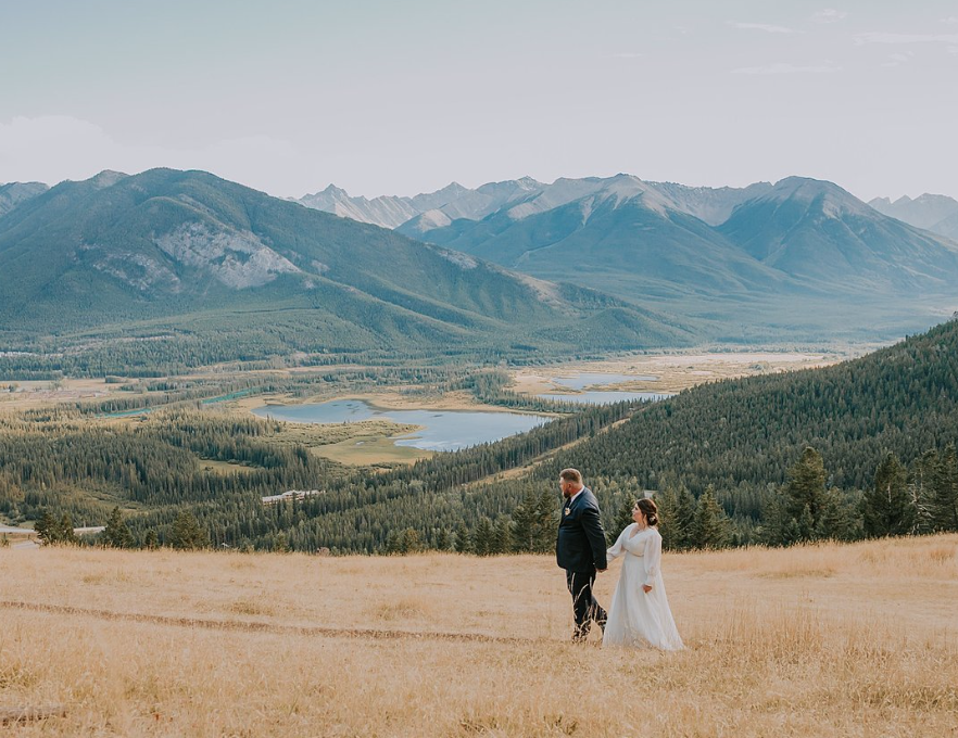 OLIVIA + SEAN | BANFF WEDDING