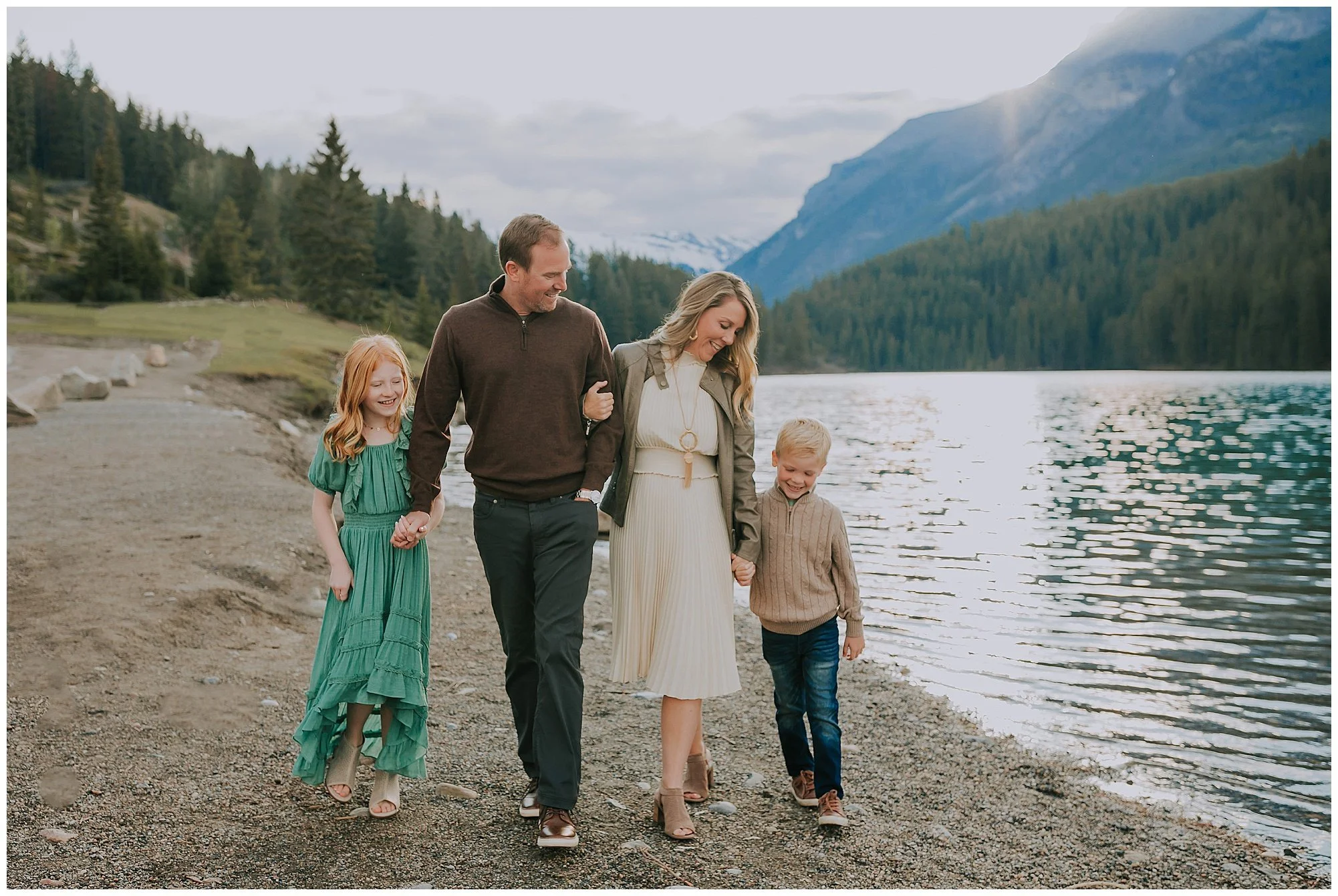 BANFF FAMILY SESSION | TWO JACK LAKE