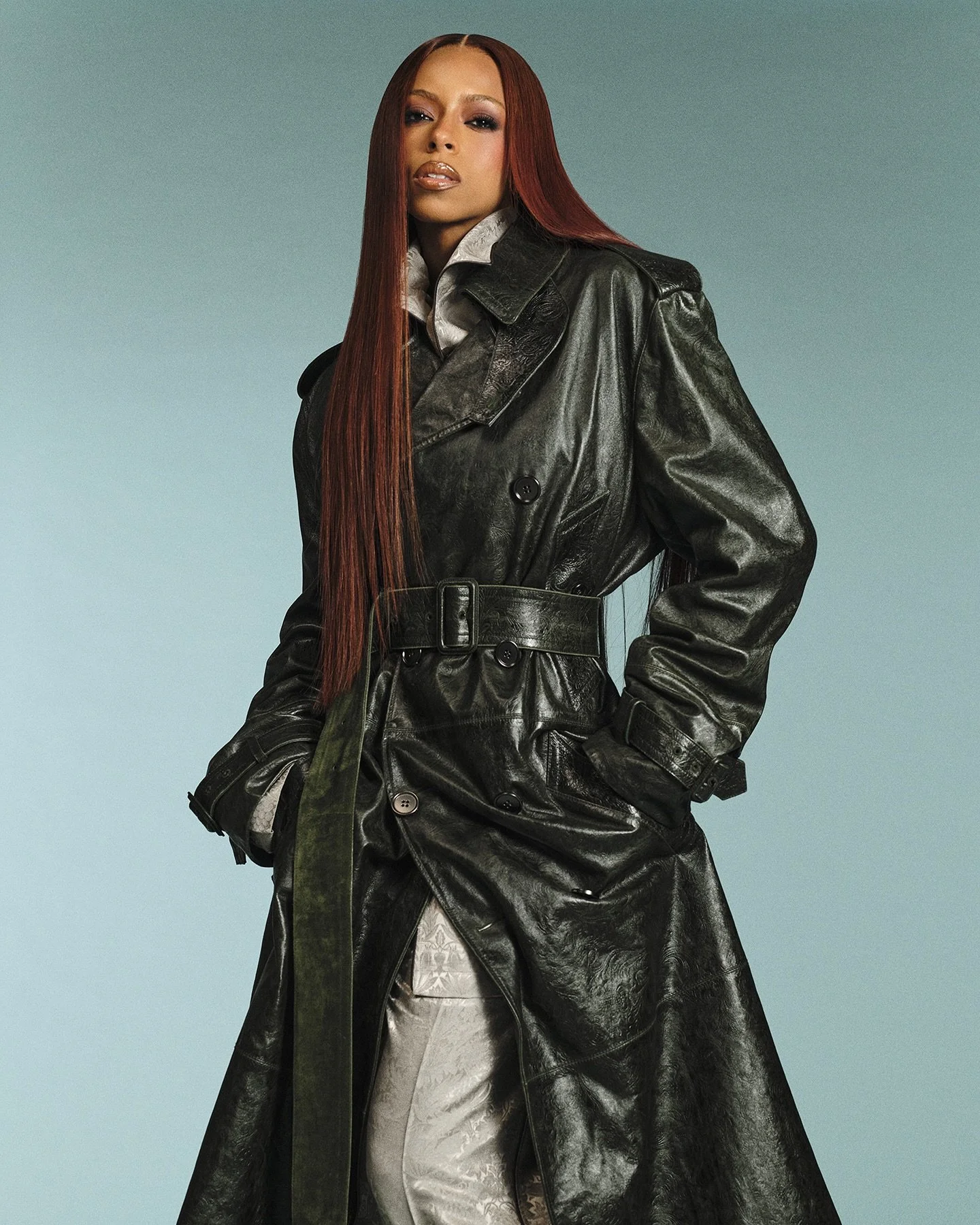 Post-production for @papermagazine featuring the beautiful @ravynlenae
Thank you to @go__see

photography @okrichie
styling @angelinacantu
makeup @matthewfishmanbeauty
hair @jacobaaronn
nails @kimmiekyees
set design @allegrapeyton
clothing and access