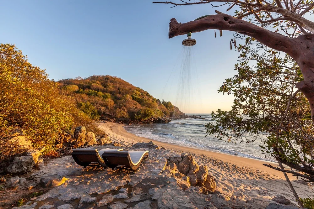 CASA ENLASROCAS.jpeg