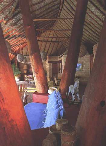 CASABOLA.jpg