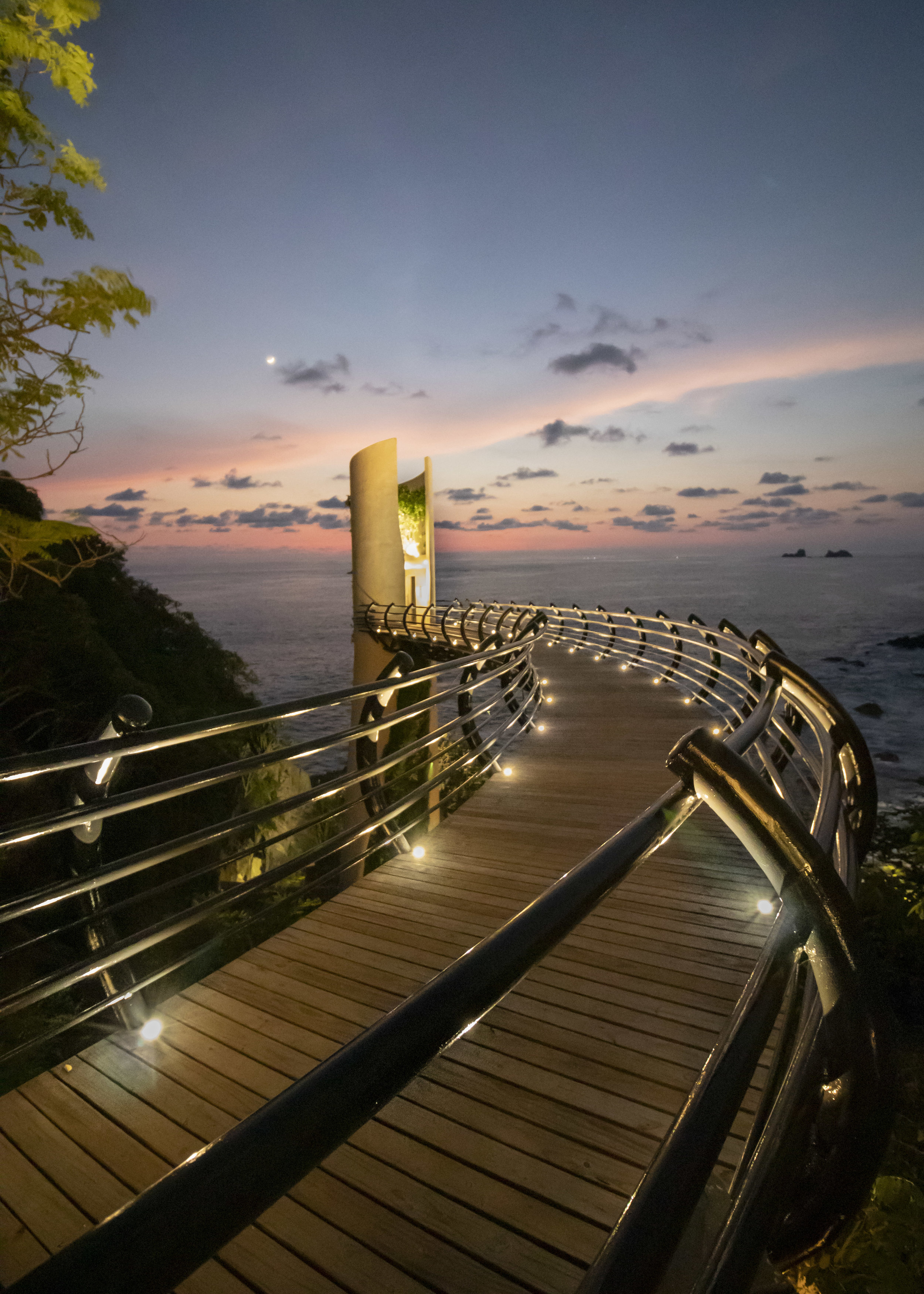 IMG_0184_1.jpg