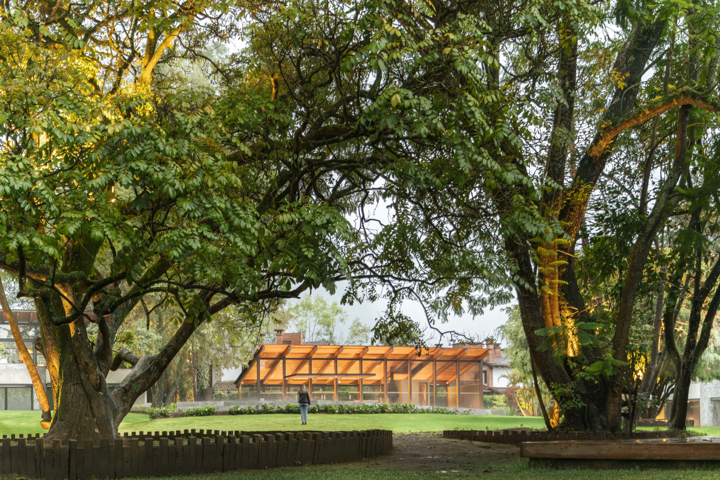 ZAR_AVANDARO 333_13-min.JPG