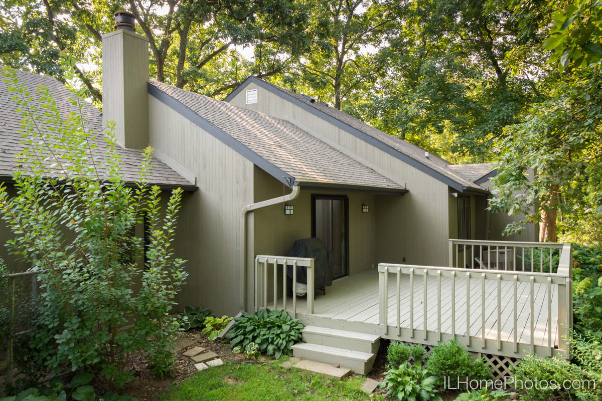 Exterior home photograph (back deck) for real estate in Peoria, IL :: Illinois Home Photography by Michael Gowin, Lincoln, IL