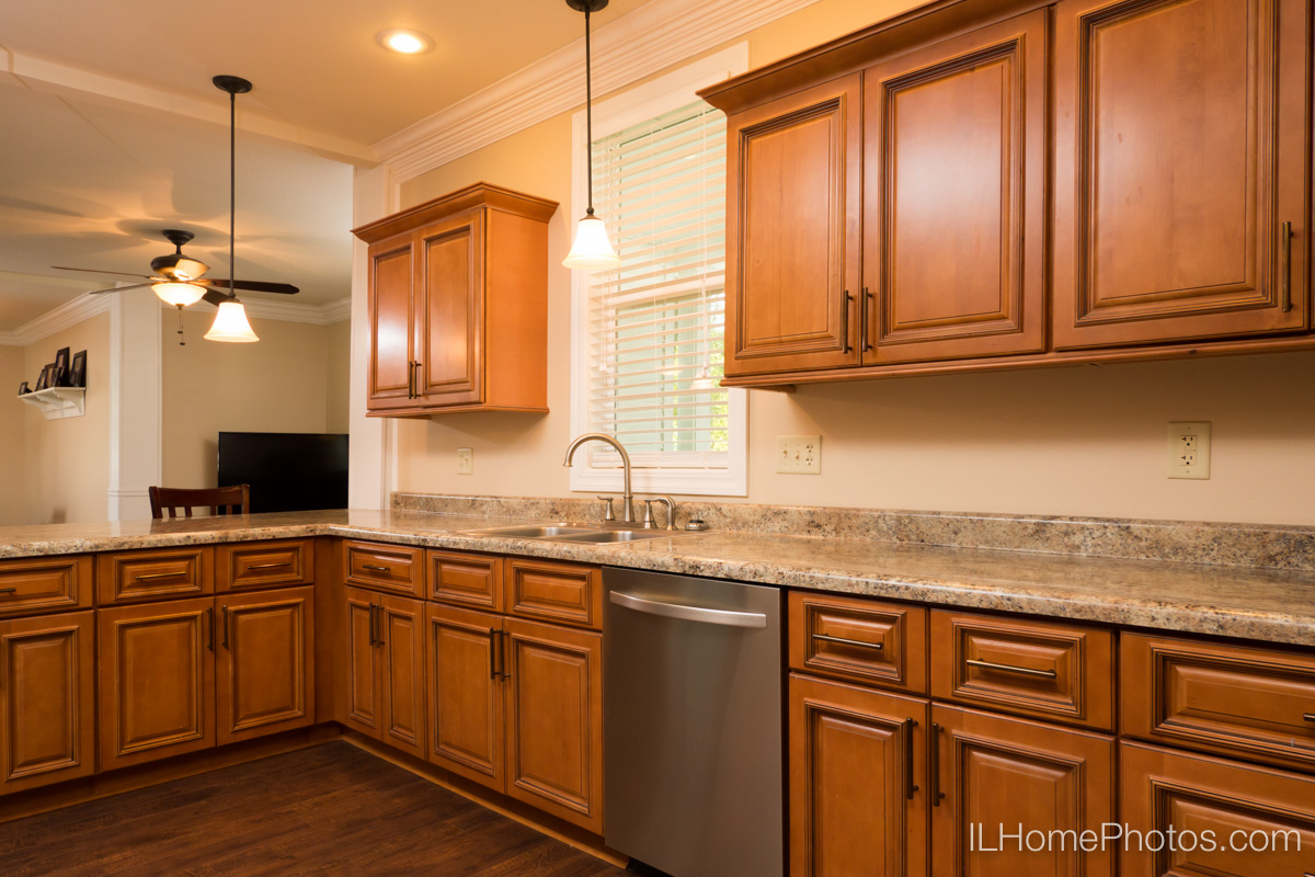 Interior home kitchen photograph for real estate in Delavan, IL :: Illinois Home Photography by Michael Gowin, Lincoln, IL