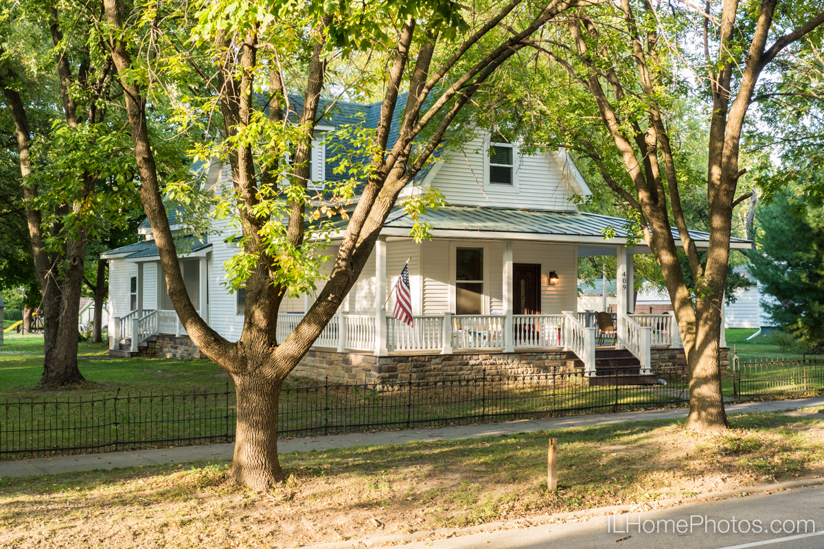 Exterior home photograph for real estate in Delavan, IL :: Illinois Home Photography by Michael Gowin, Lincoln, IL