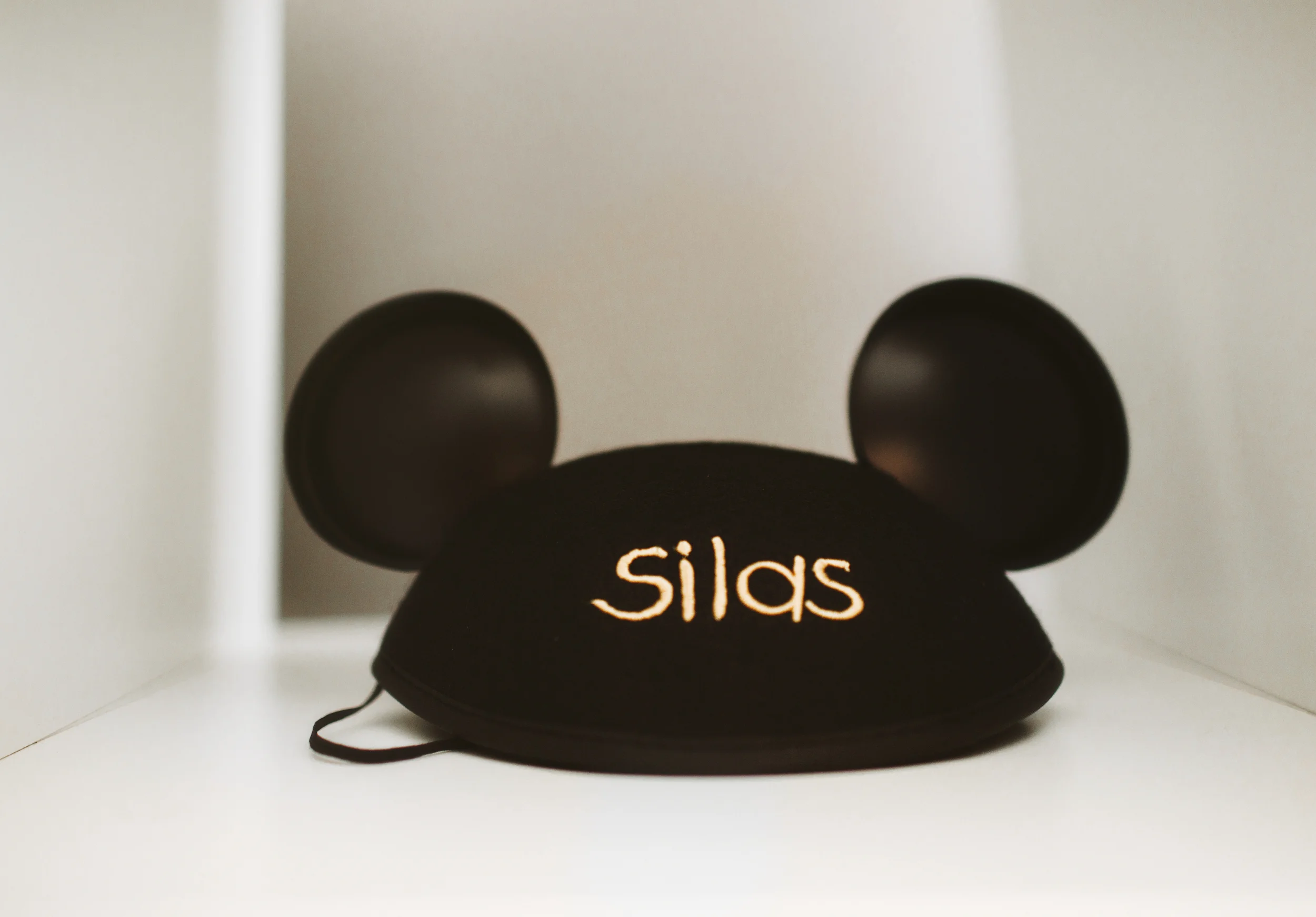 VANESSABOY.COM-25.com final set .jpg