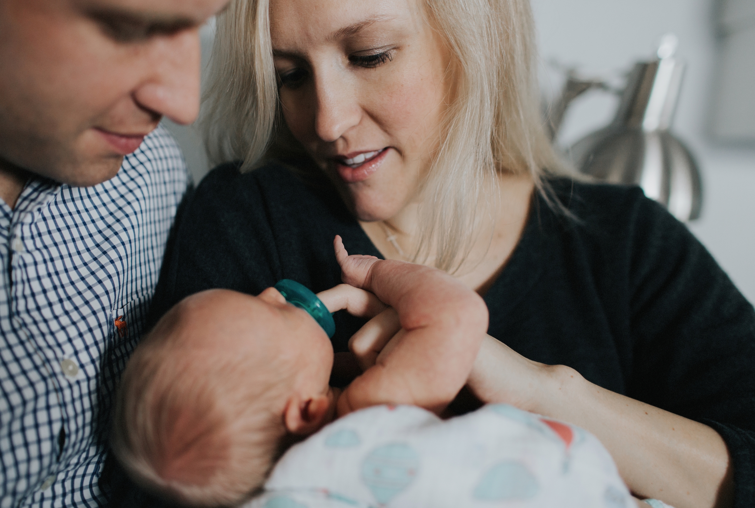 Newborn Lifestyle Session-130vanessaboy.com-final.jpg