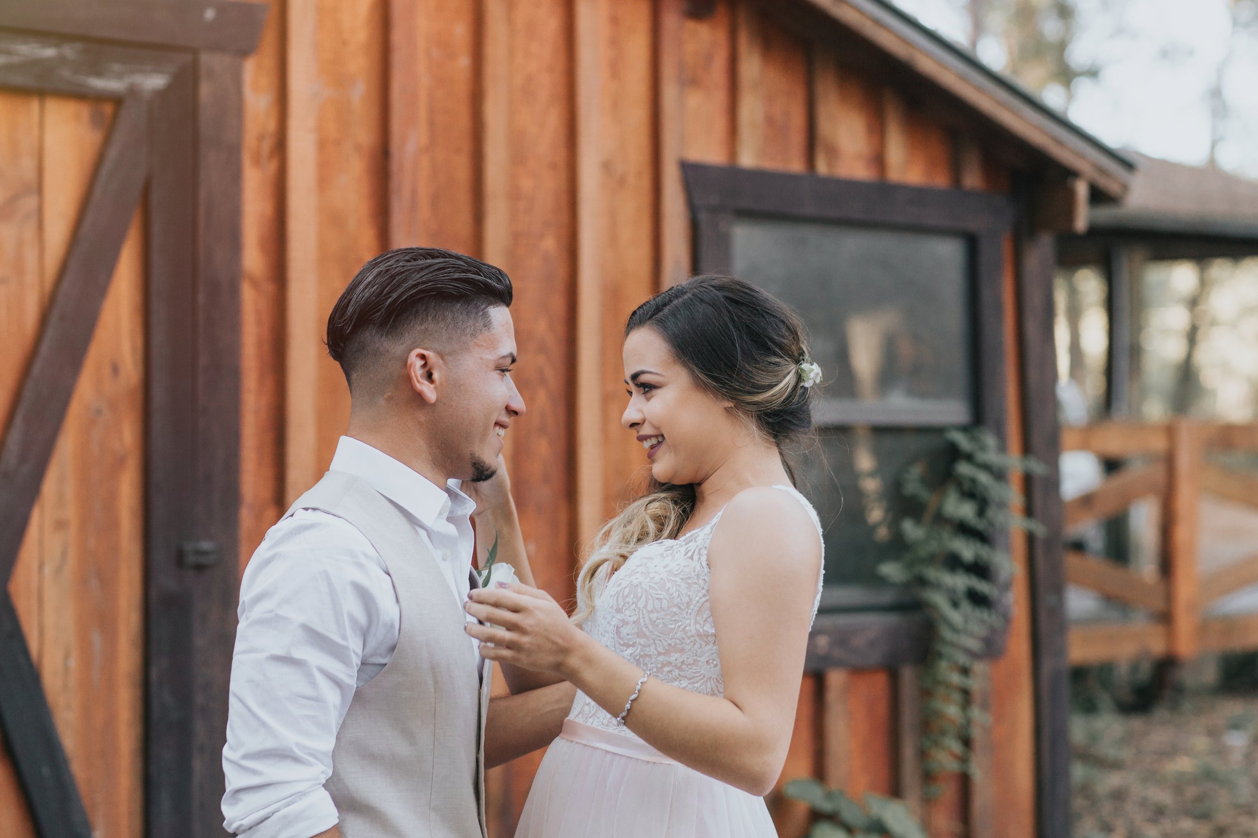 Wedding Day | Bridle Oaks Barn | Vanessa Boy Photography | vanessaboy.com-282.com final gallery.jpg