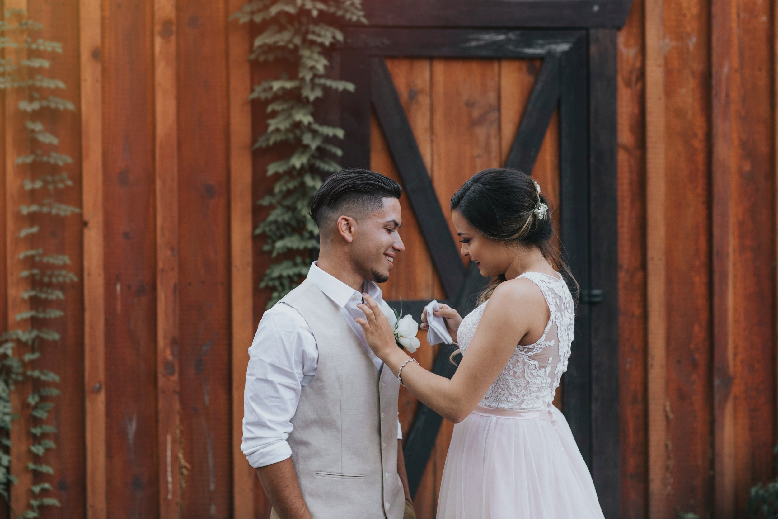 Wedding Day | Bridle Oaks Barn | Vanessa Boy Photography | vanessaboy.com-290.com final gallery.jpg