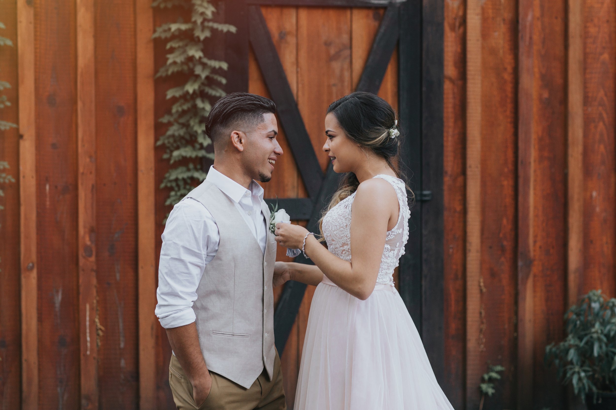 Wedding Day | Bridle Oaks Barn | Vanessa Boy Photography | vanessaboy.com-292.com final gallery.jpg