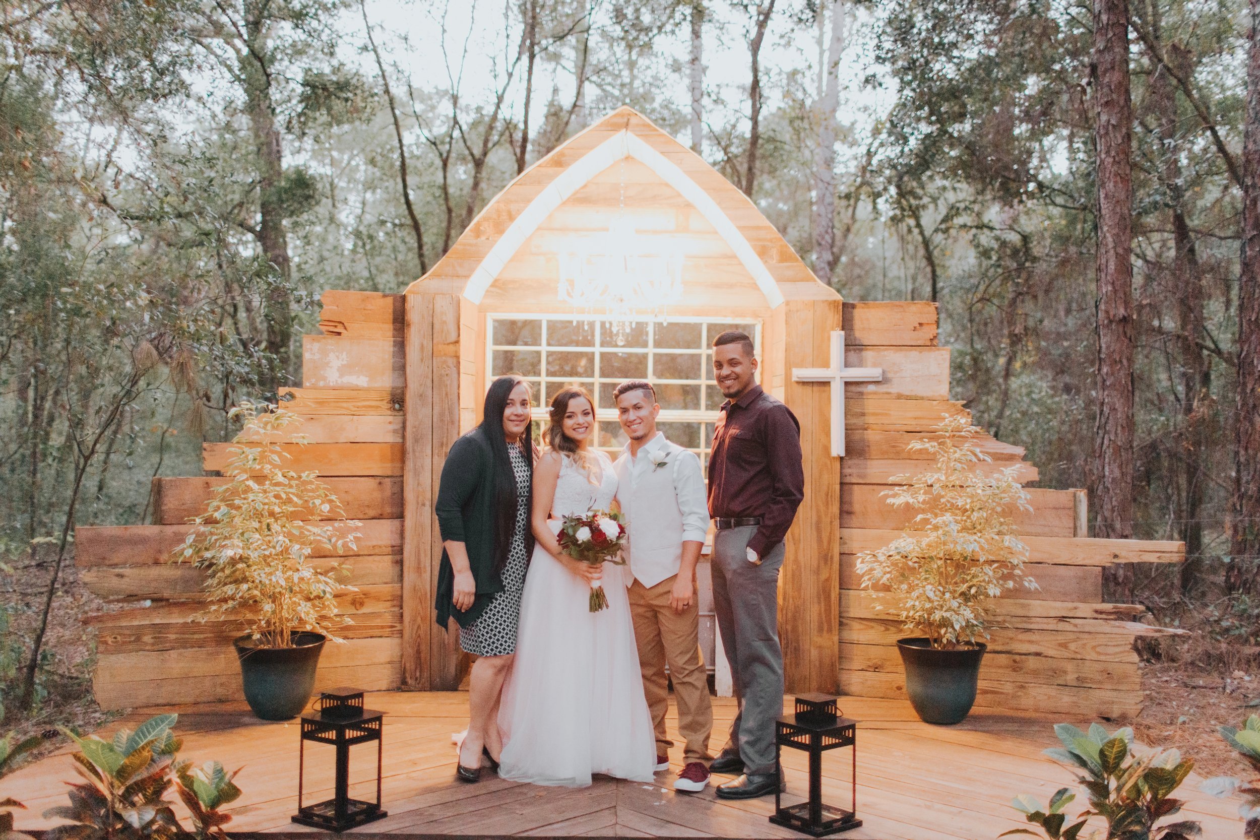 Wedding Day | Bridle Oaks Barn | Vanessa Boy Photography | vanessaboy.com-555.com final gallery.jpg