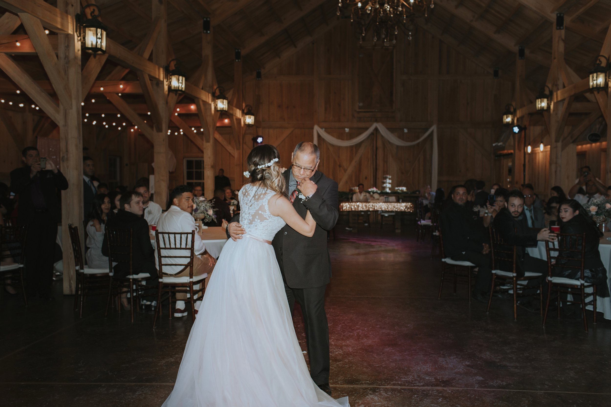 Wedding Day | Bridle Oaks Barn | Vanessa Boy Photography | vanessaboy.com-652.com final gallery.jpg