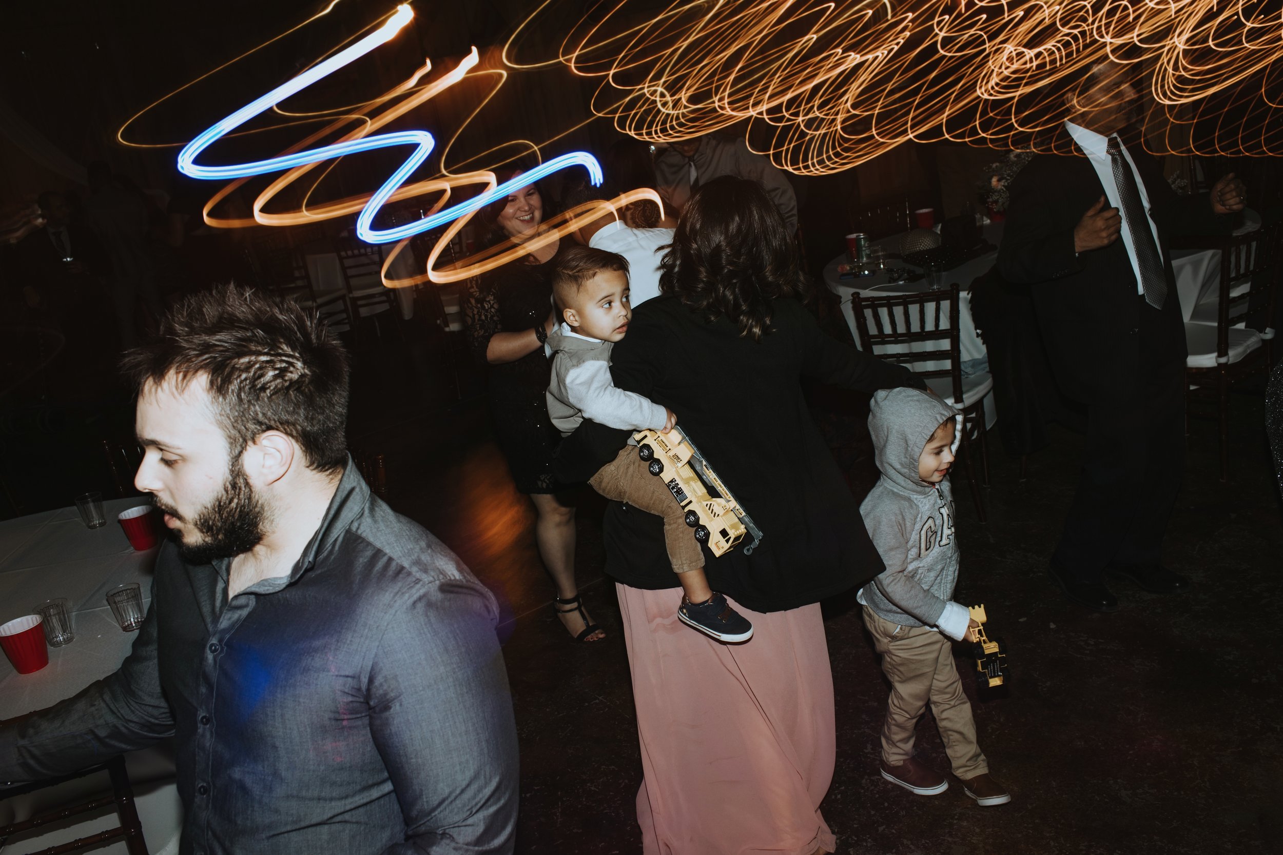 Wedding Day | Bridle Oaks Barn | Vanessa Boy Photography | vanessaboy.com-767.com final gallery.jpg