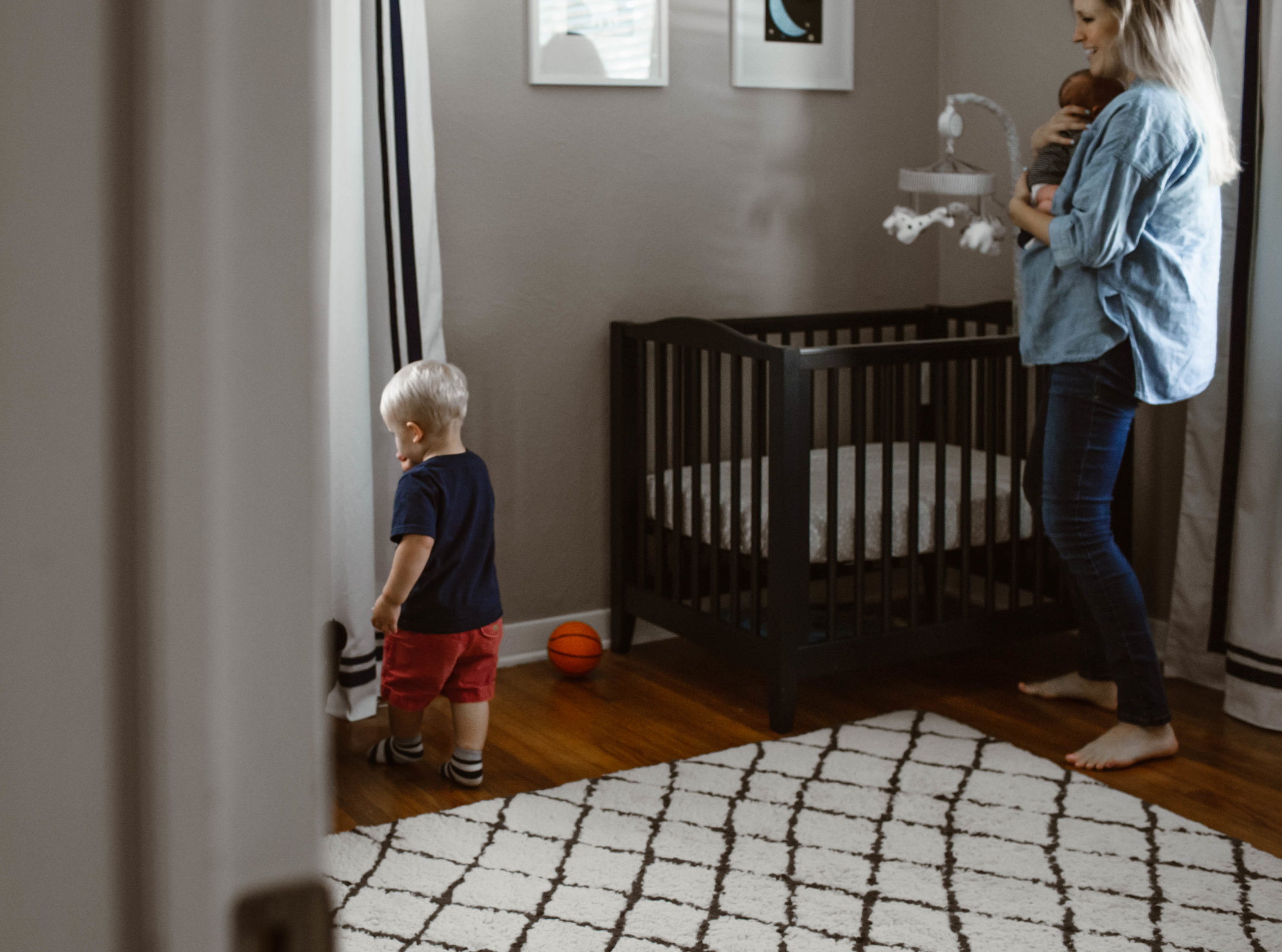 In-Home Newborn Lifestyle Session | © Vanessa Boy | vanessaboy.com-54.jpg