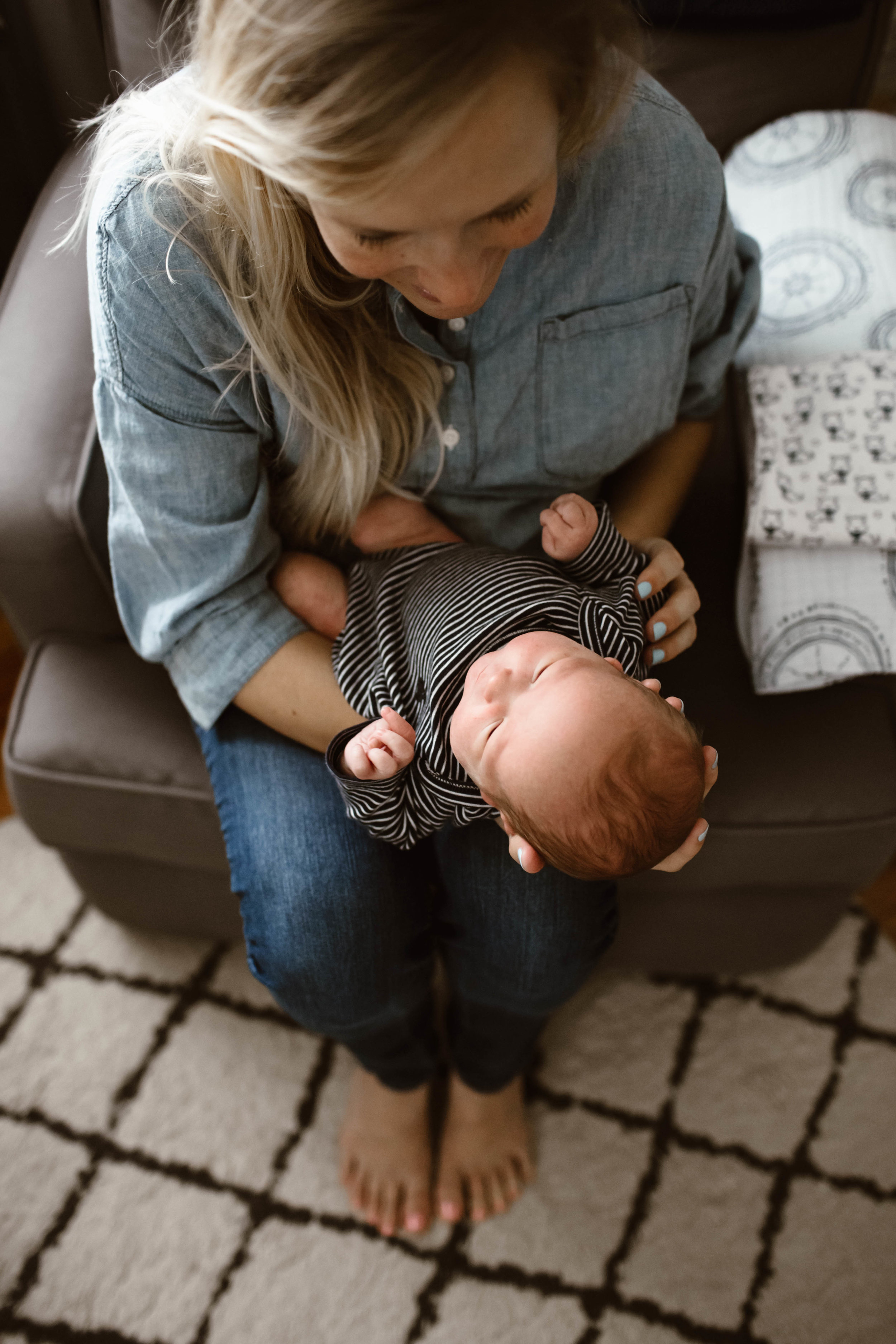 In-Home Newborn Lifestyle Session | © Vanessa Boy | vanessaboy.com-132.jpg