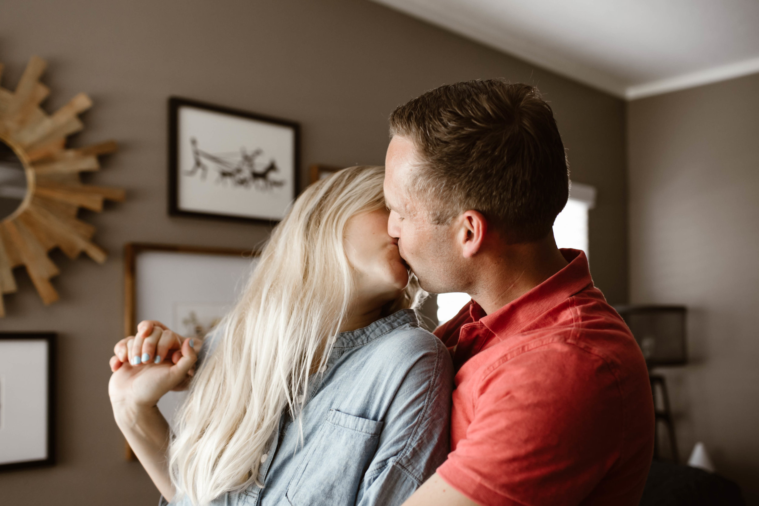 In-Home Newborn Lifestyle Session | © Vanessa Boy | vanessaboy.com-143.jpg