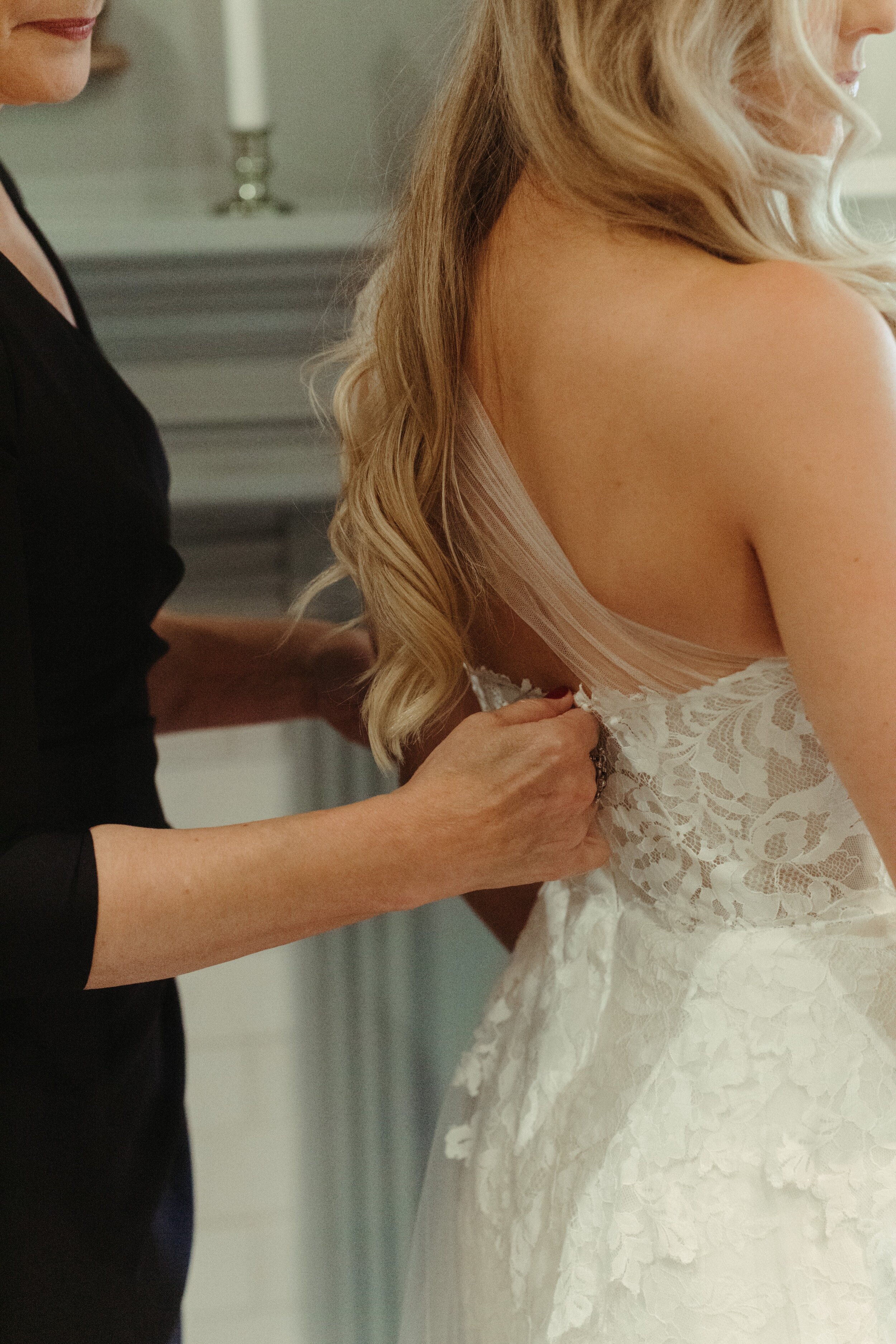 Bride Get Ready | Capen House | Winter Park | Wedding | Documented by Vanessa Boy-152| final.jpg