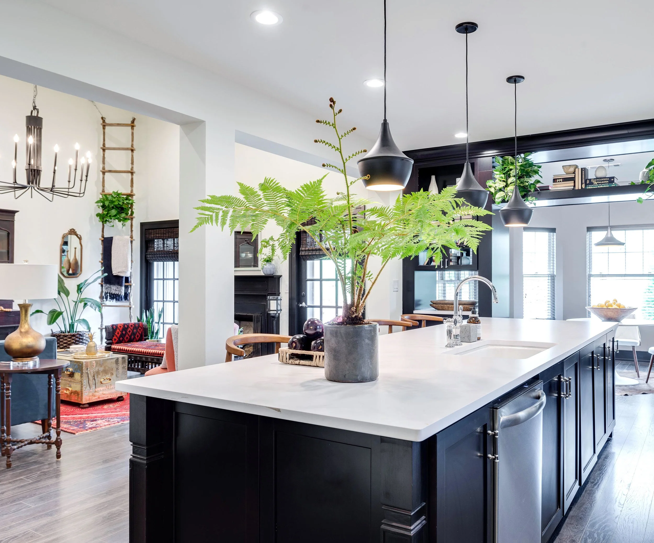 VeronicaValencia-TudorHome1.jpg