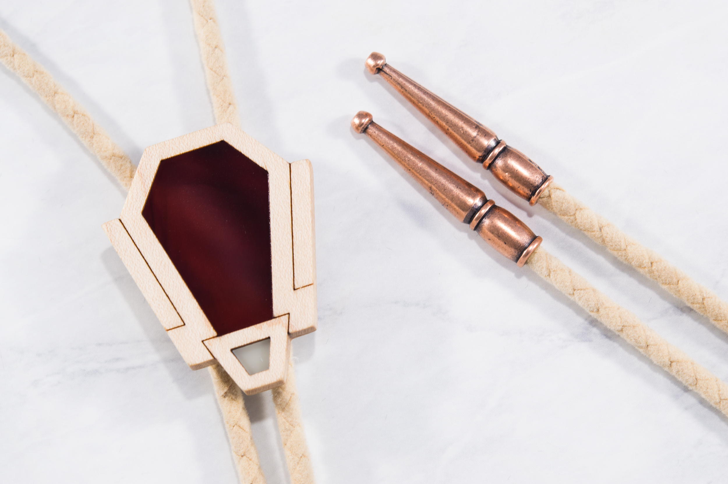 Deco_Bolo_Maple+Tortoise_Detail.png