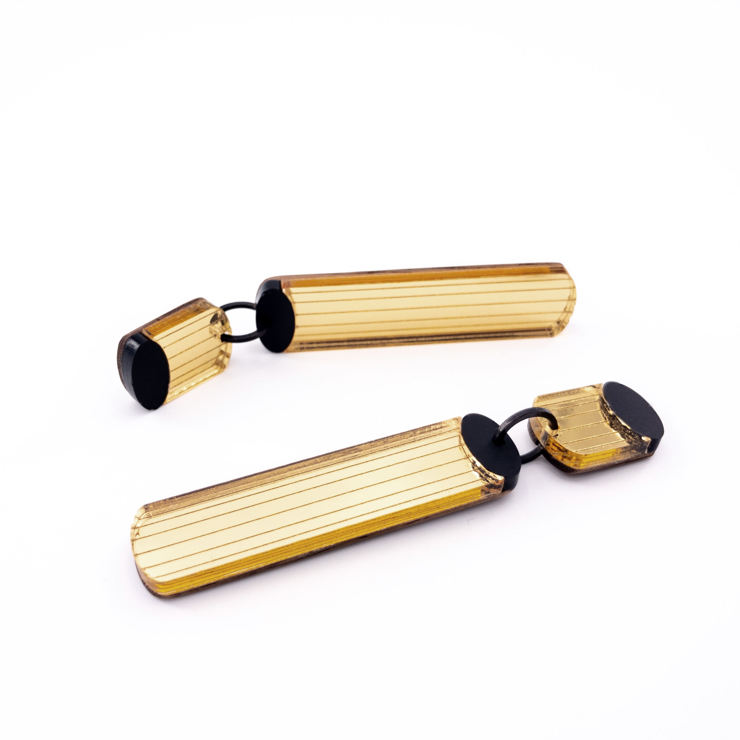 2_TubeEarring_Gold.jpg