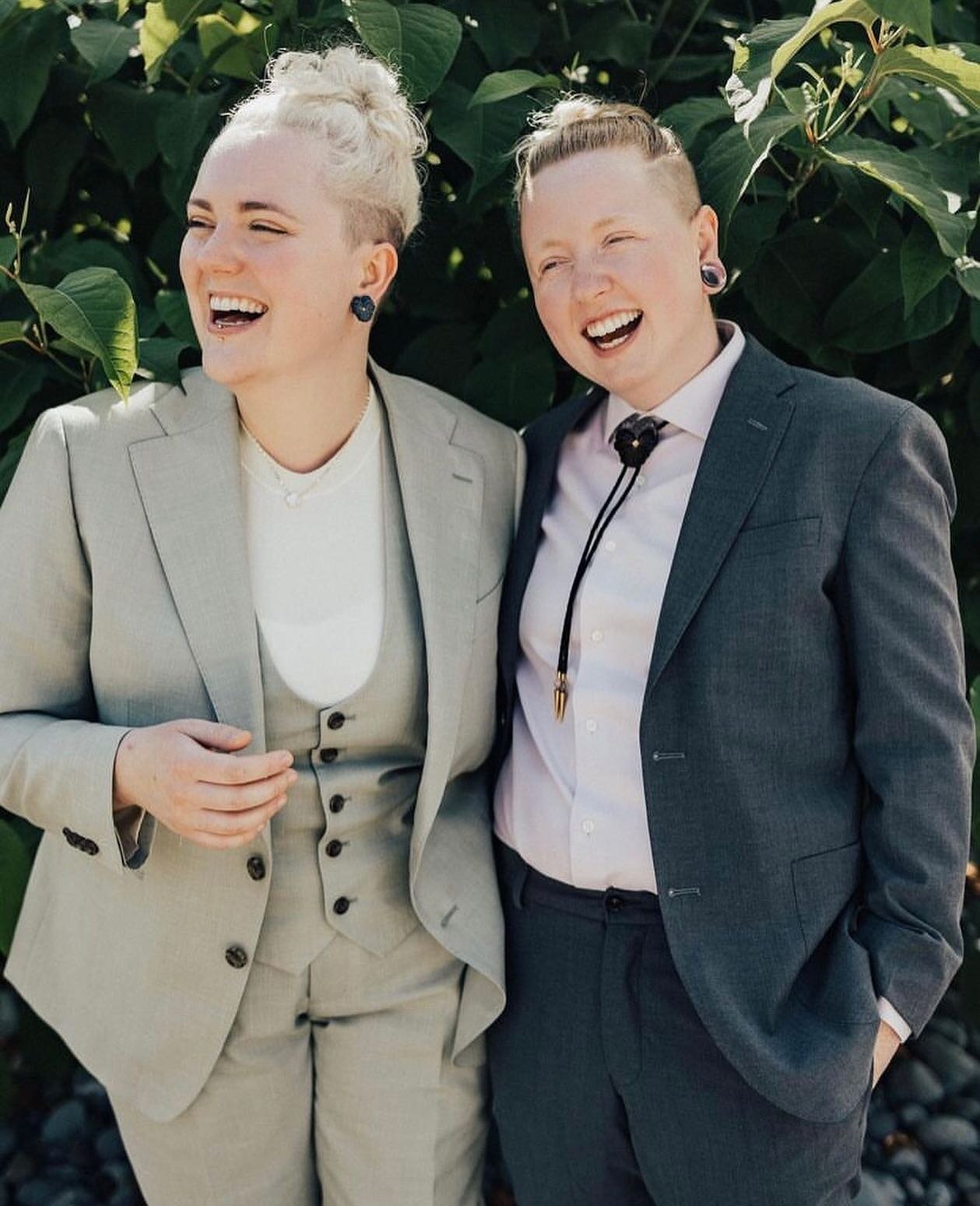 These smiles, joy, and matching bolo tie/earring combo are everything. 

It&rsquo;s always an honor to be a part of your special days 🥰🥰