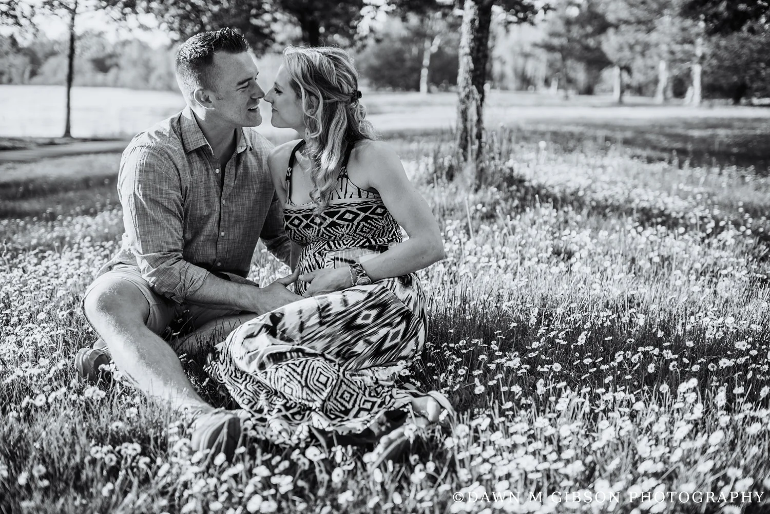 Brittany + Dustin Expecting | Photos by Dawn M Gibson Photography