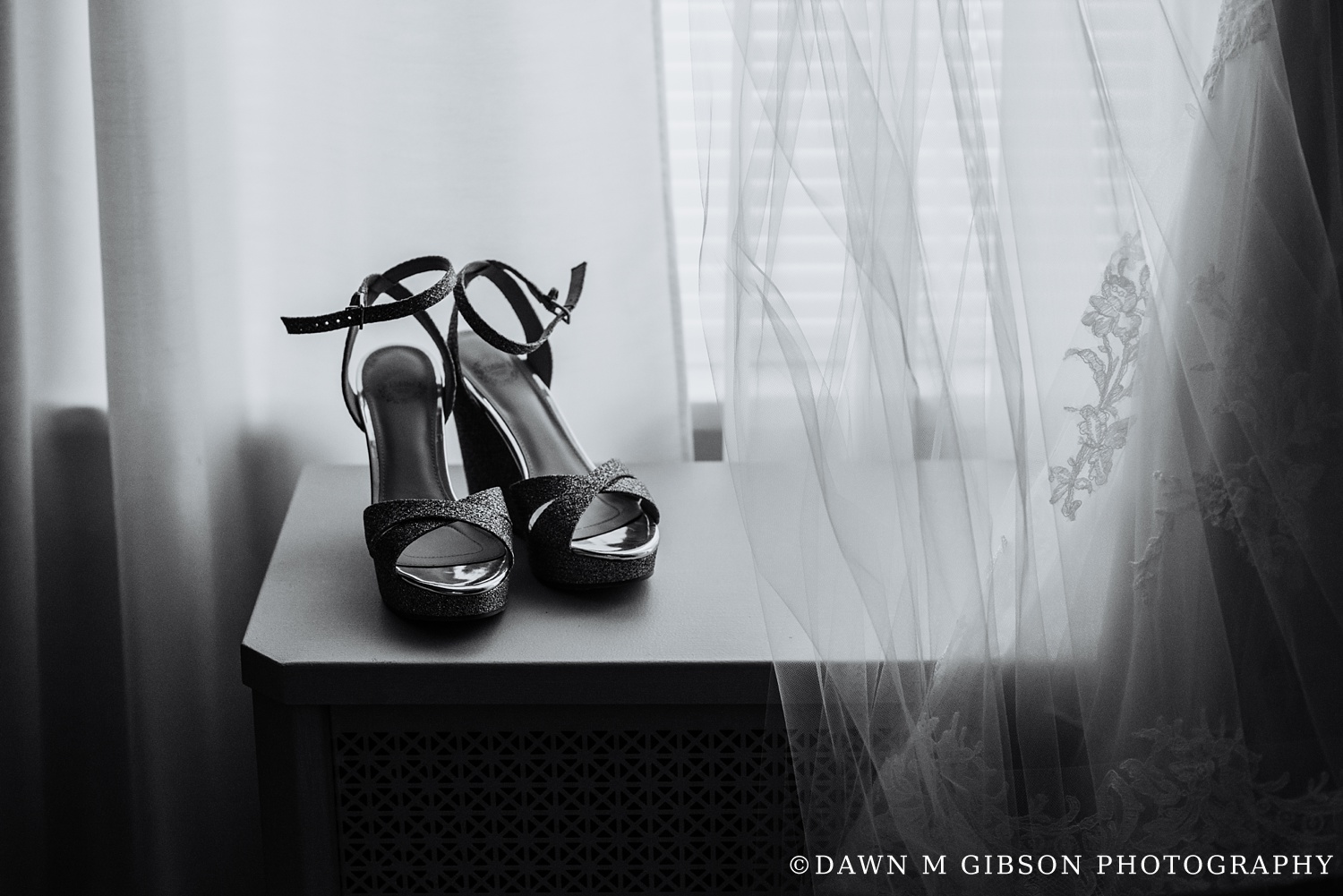 Brittany + Joel's Wedding Day | Photos by Dawn M Gibson Photography