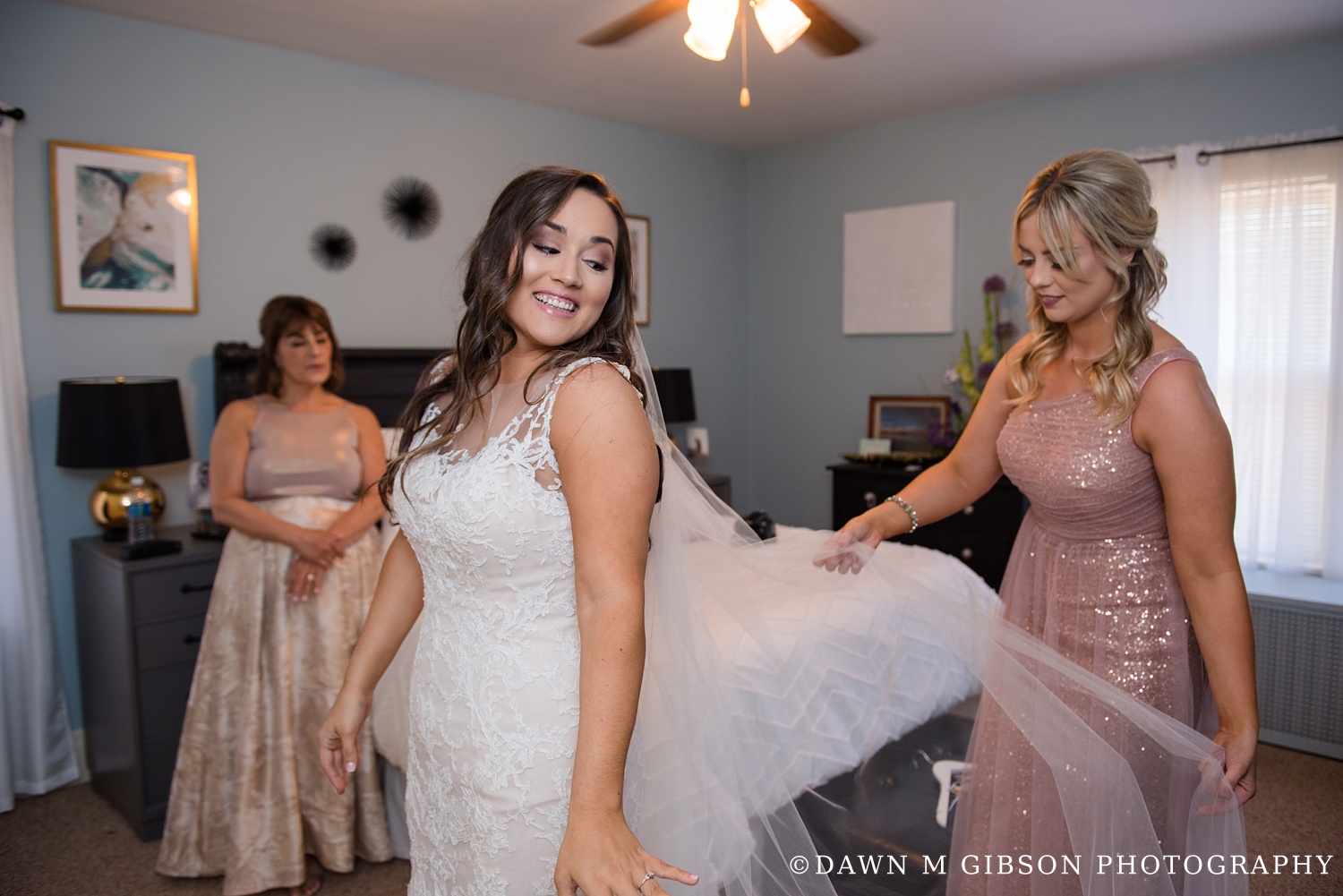 Brittany + Joel's Wedding Day | Photos by Dawn M Gibson Photography