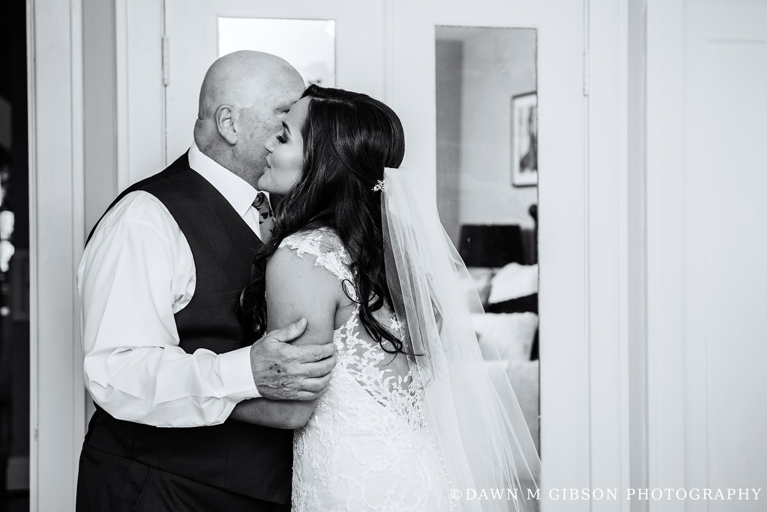 Brittany + Joel's Wedding Day | Photos by Dawn M Gibson Photography