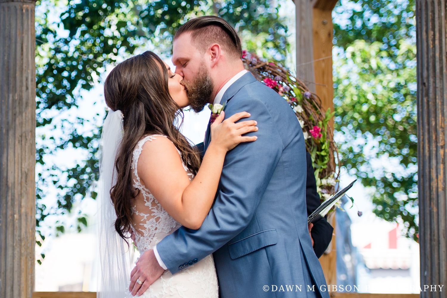 Brittany + Joel's Wedding Day | Photos by Dawn M Gibson Photography