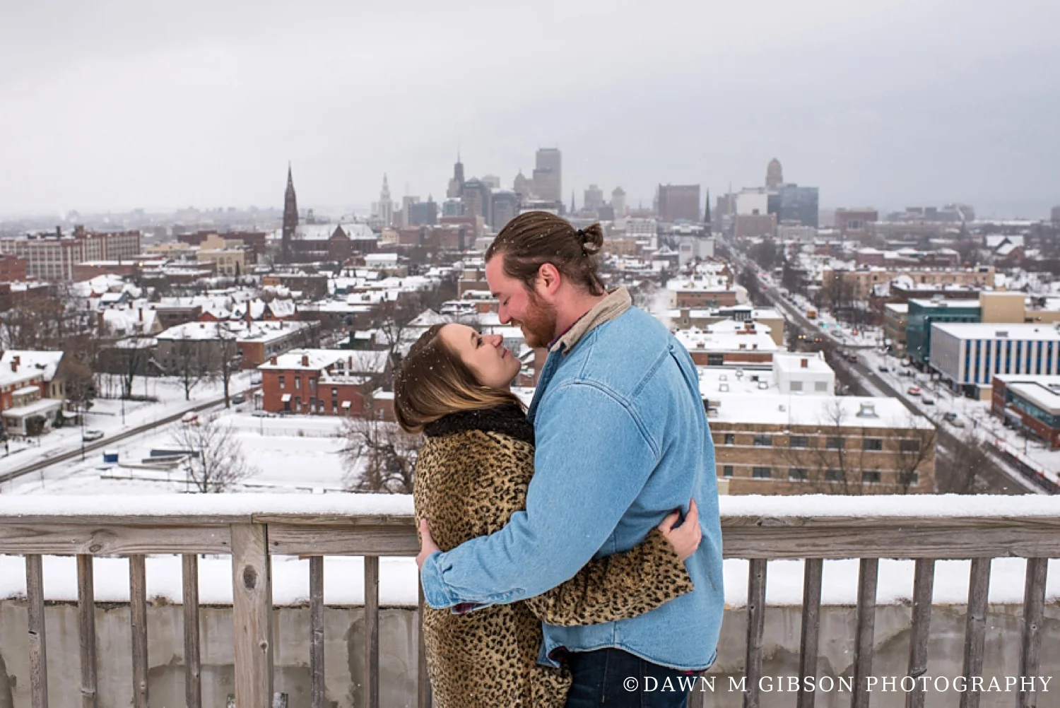 buffalo_wny_engagementphotographer_DawnMGibson_ZoeJon_0012.jpg