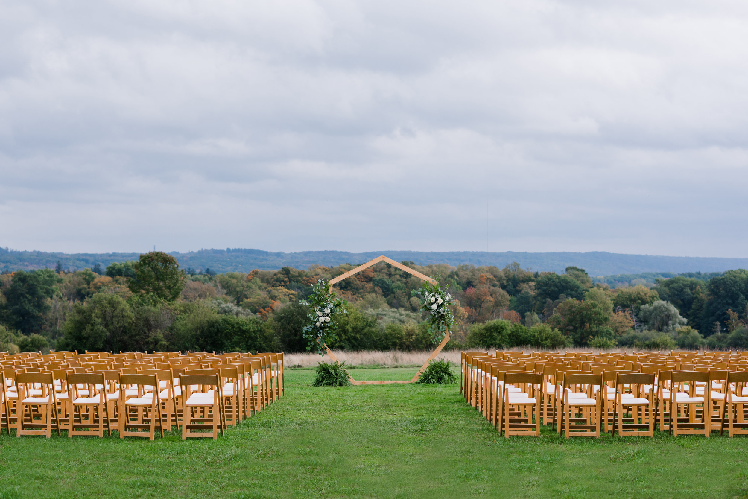 Natalie + Dan's Wedding Day at Knox Farms