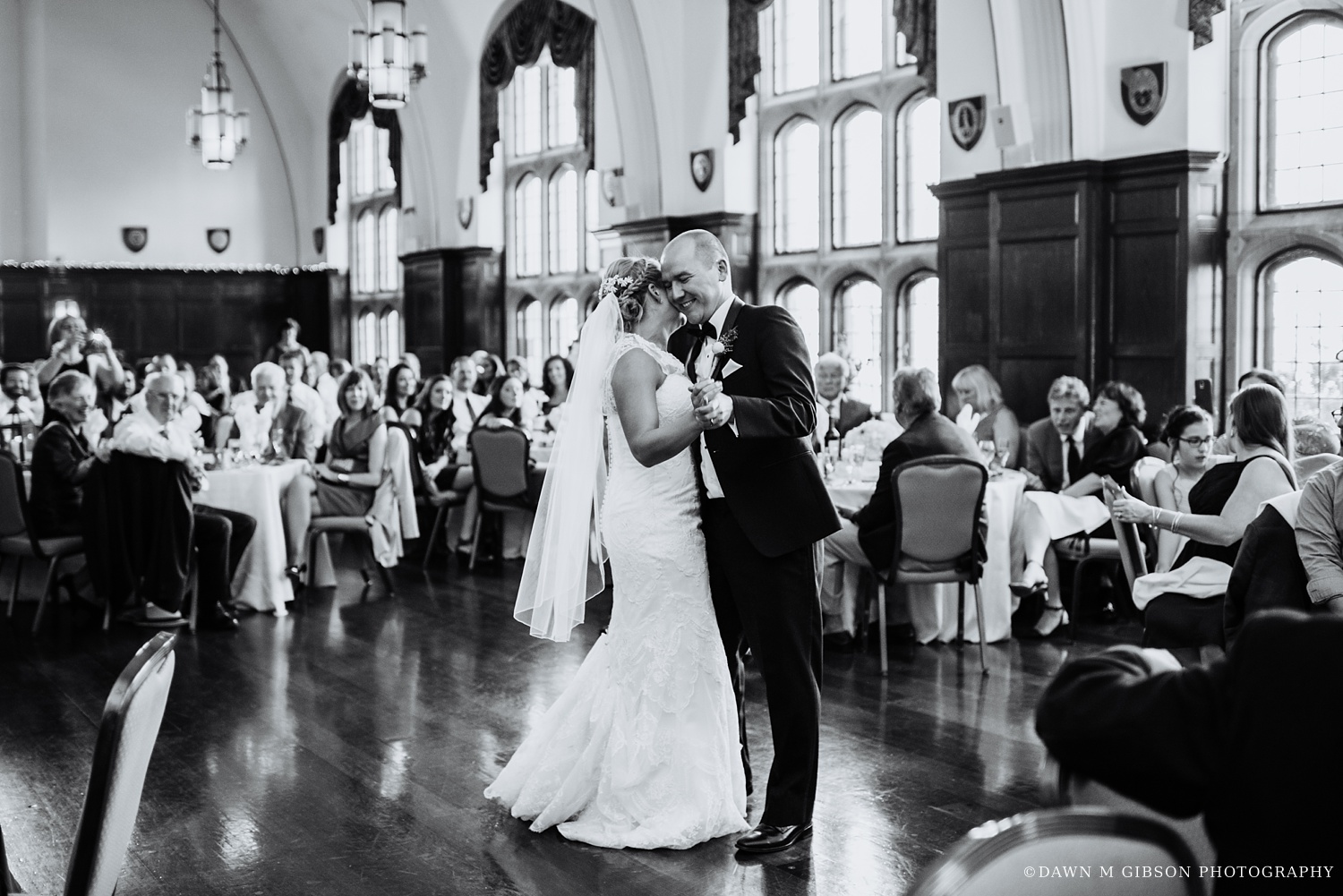 buffalo_wny_rochester_wedding_photographer_dawnmgibsonphotography_strathallan_colgate_rochester_divinity_rochester_wedding_venues_0070.jpg