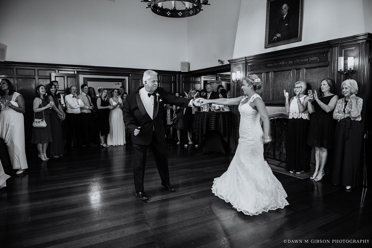 buffalo_wny_rochester_wedding_photographer_dawnmgibsonphotography_strathallan_colgate_rochester_divinity_rochester_wedding_venues_0082.jpg