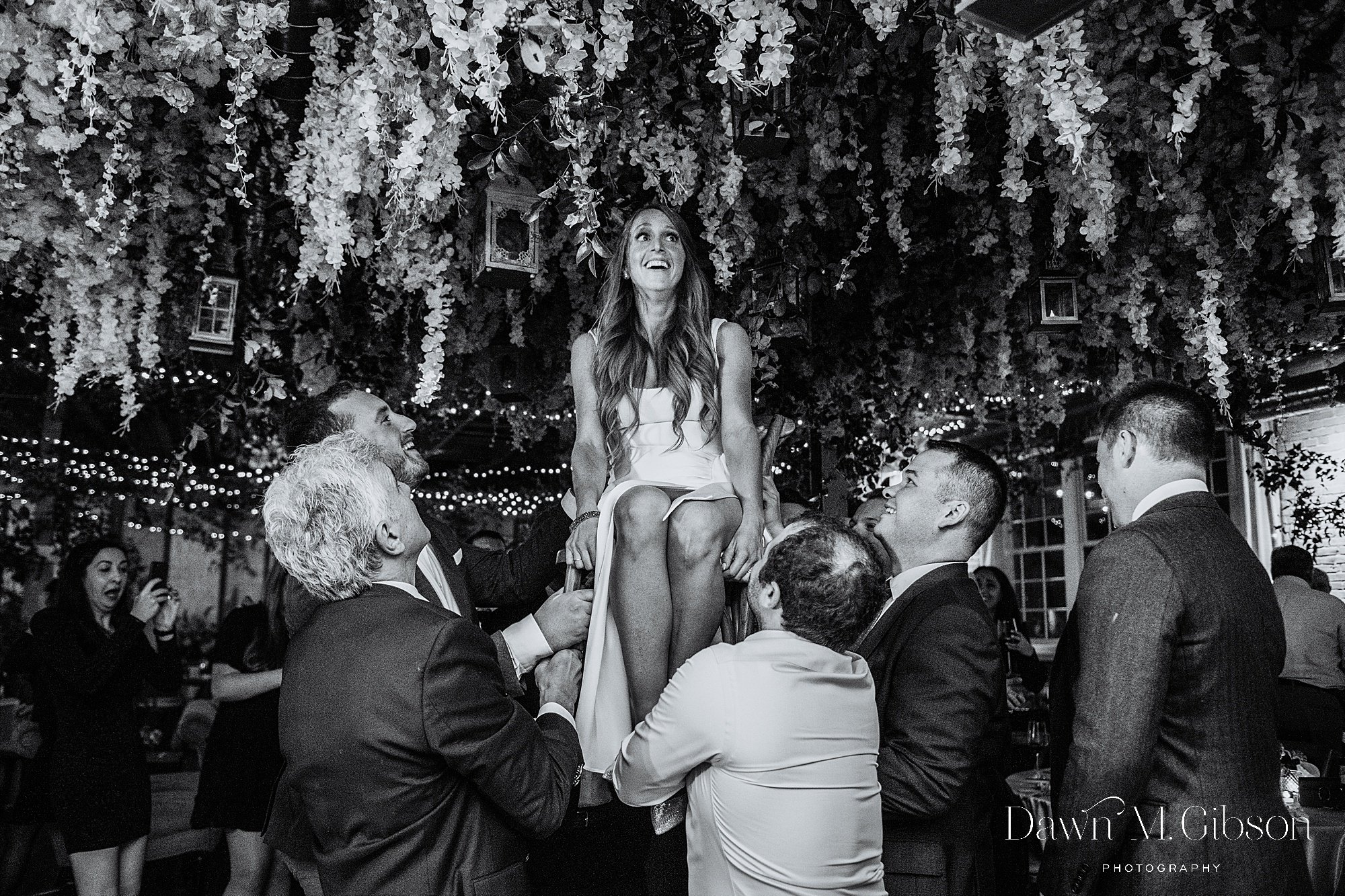 buffalo-new-york-wedding-photographer-secret-garden-vibes-foundry-wedding-allie-tyler-0079.jpg