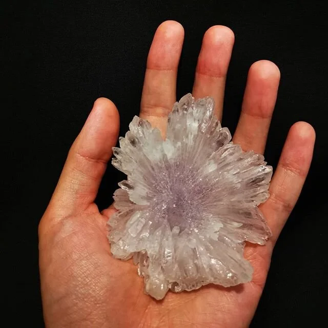 Snowflake

Amethyst Flower, Ametista do Sul, Rio Grande do Sul, Brazil

#amethyst #snowflake #amethystflower #collectorspecimen #fineminerals #brazil #oldstock