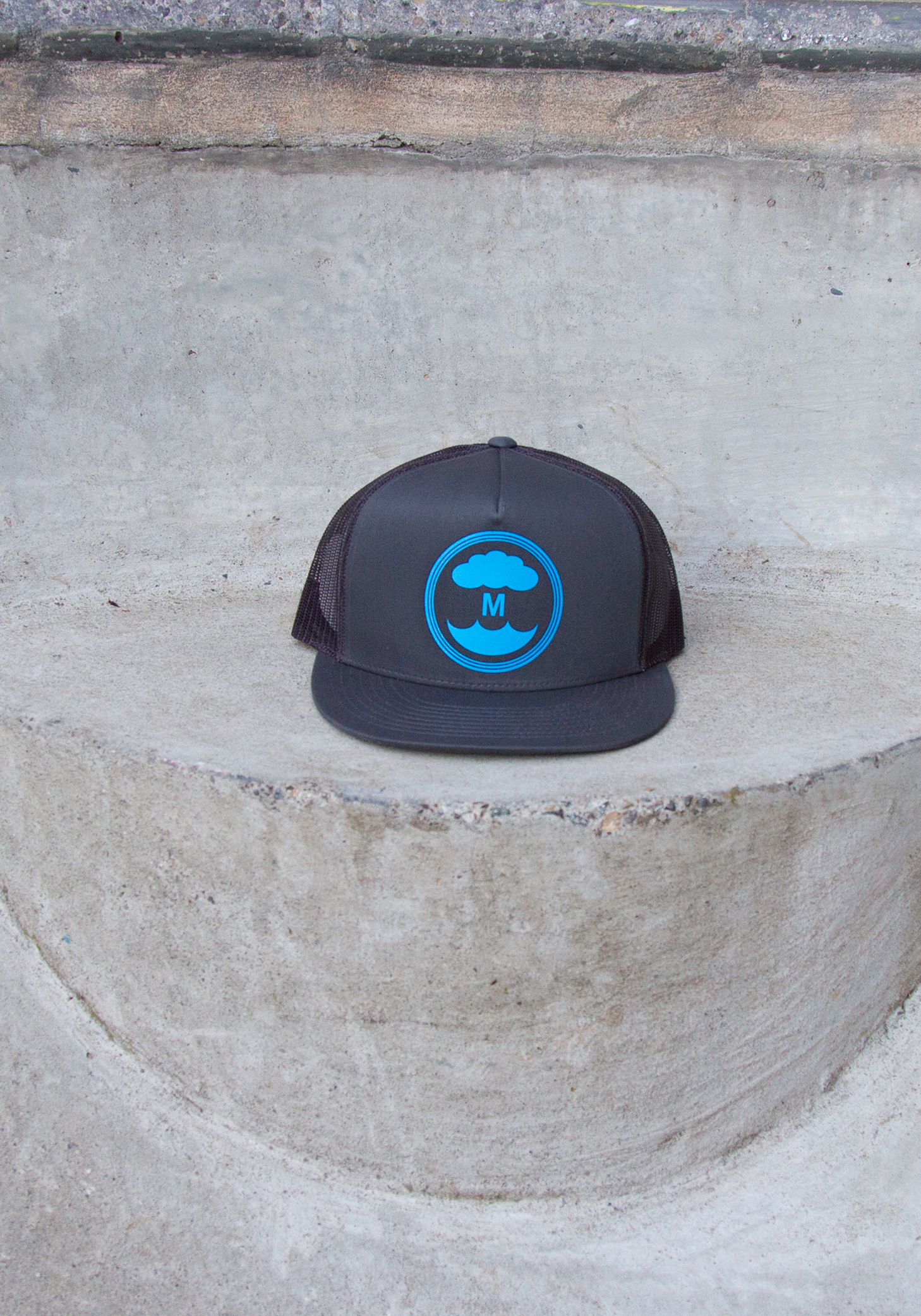 0001_Black_blue.png