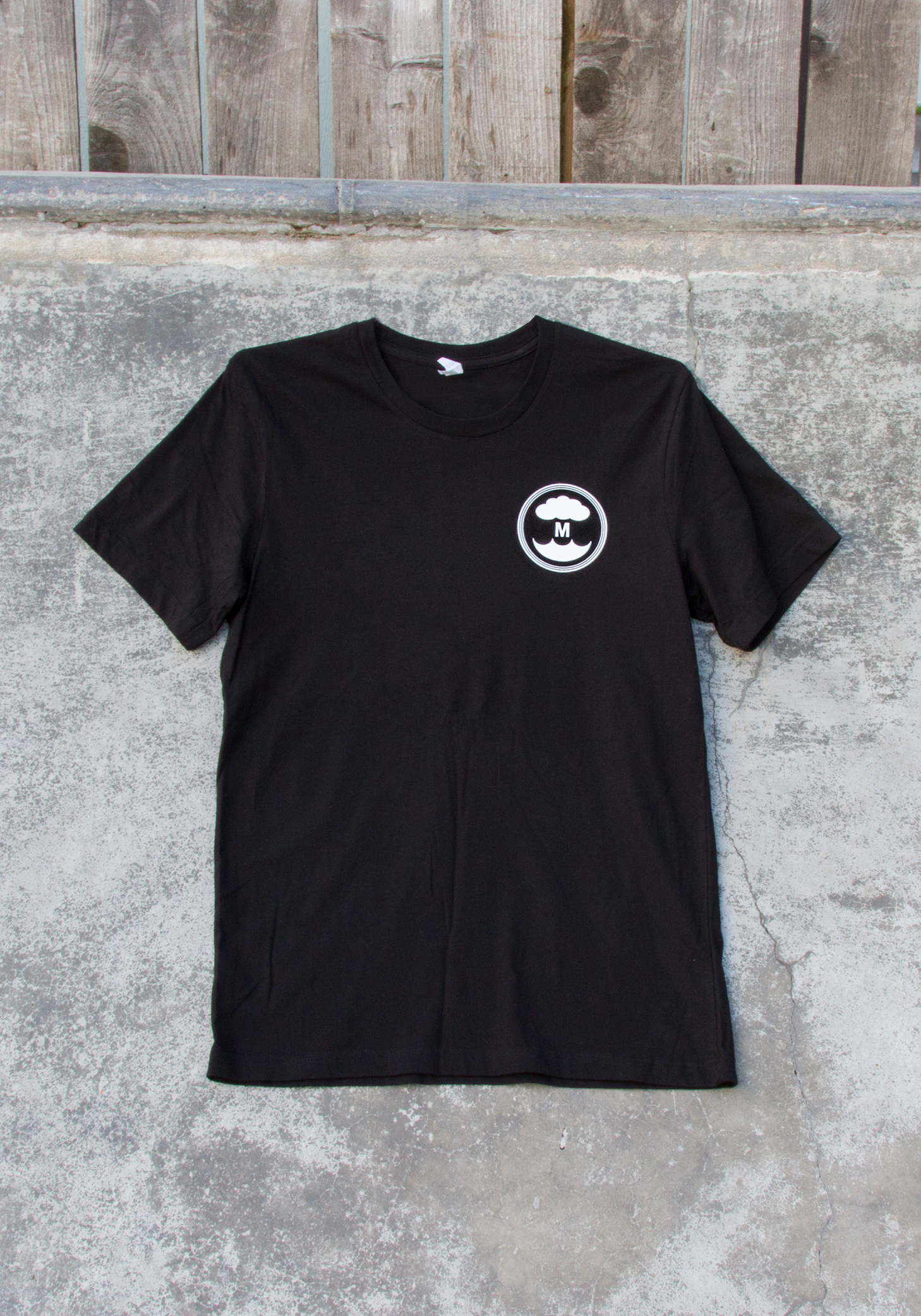 0025_black-t.png