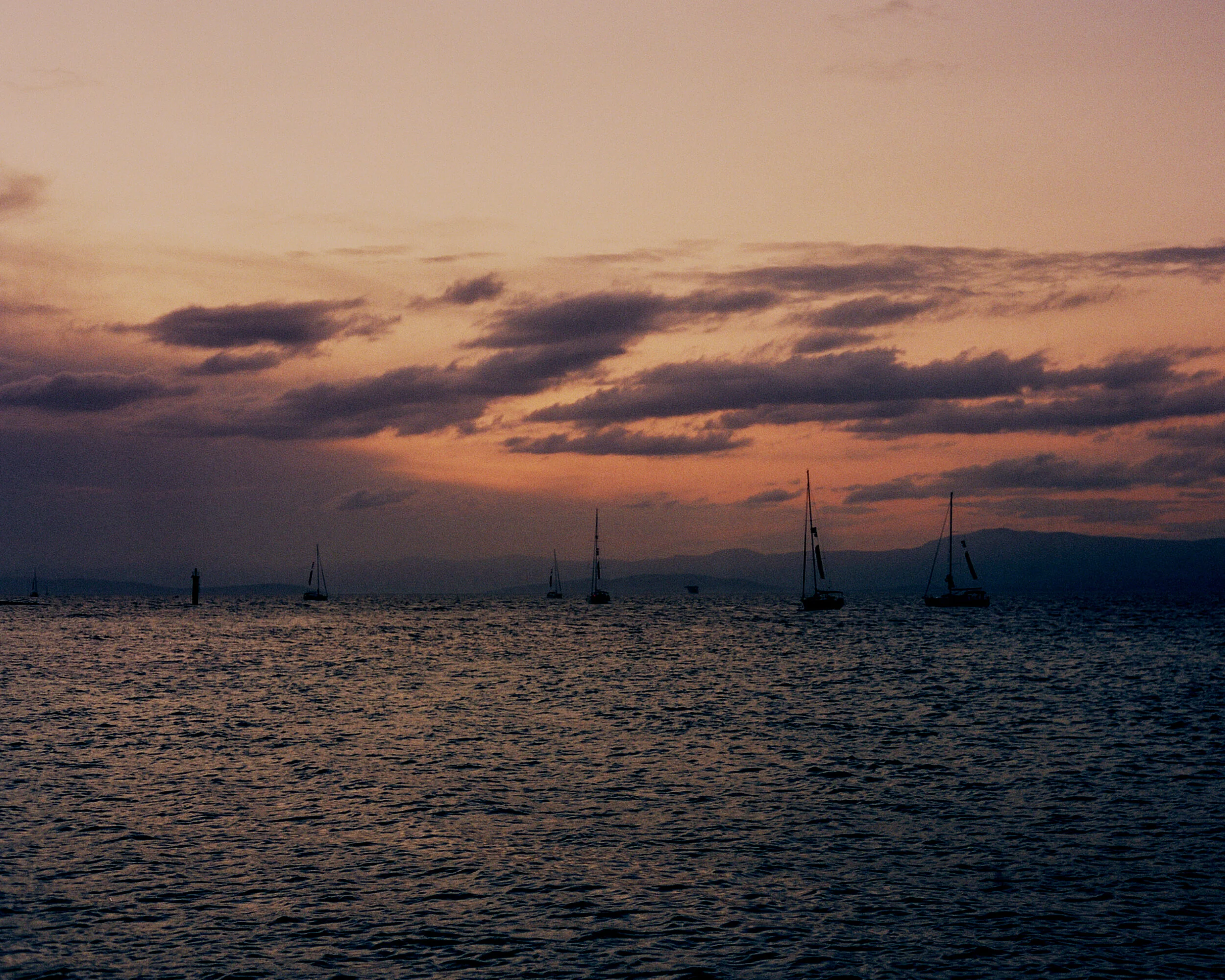 17A_03627 1 1.jpg