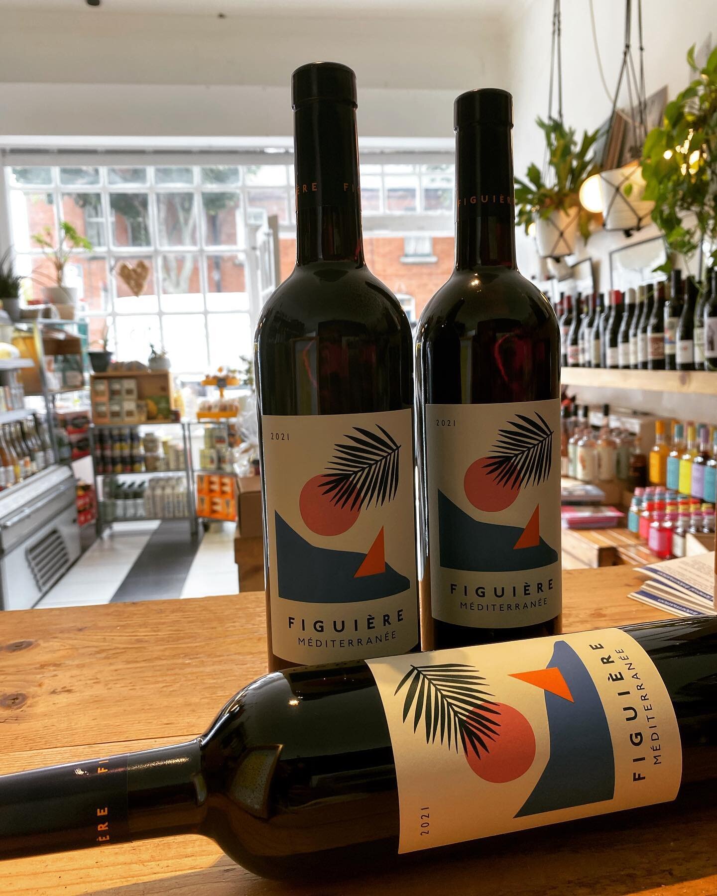 New arrival! A beautiful garnet color with purple highlights. A nose that opens with a touch of morello cherry and wild thyme spice. Fresh, flexible and fruity mouth.  Open 8-9pm.  #organicwine #redwine #stillsummer #fridayvibes #shoplocal #smallbusi
