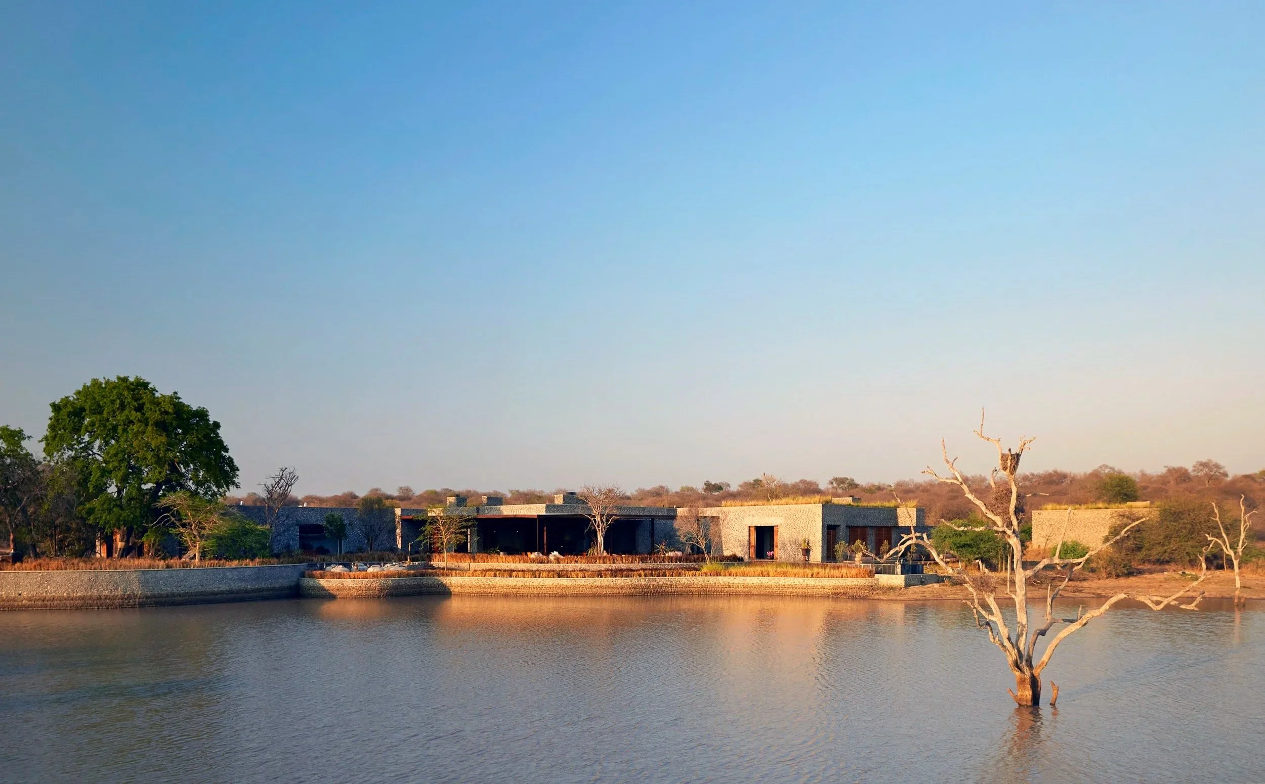 KUBILI WIDE HOUSE OVER THE DAM.jpg