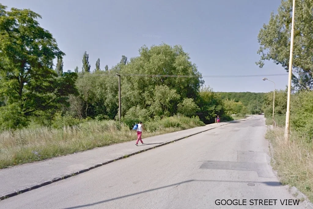 Entrance to Lunik IX