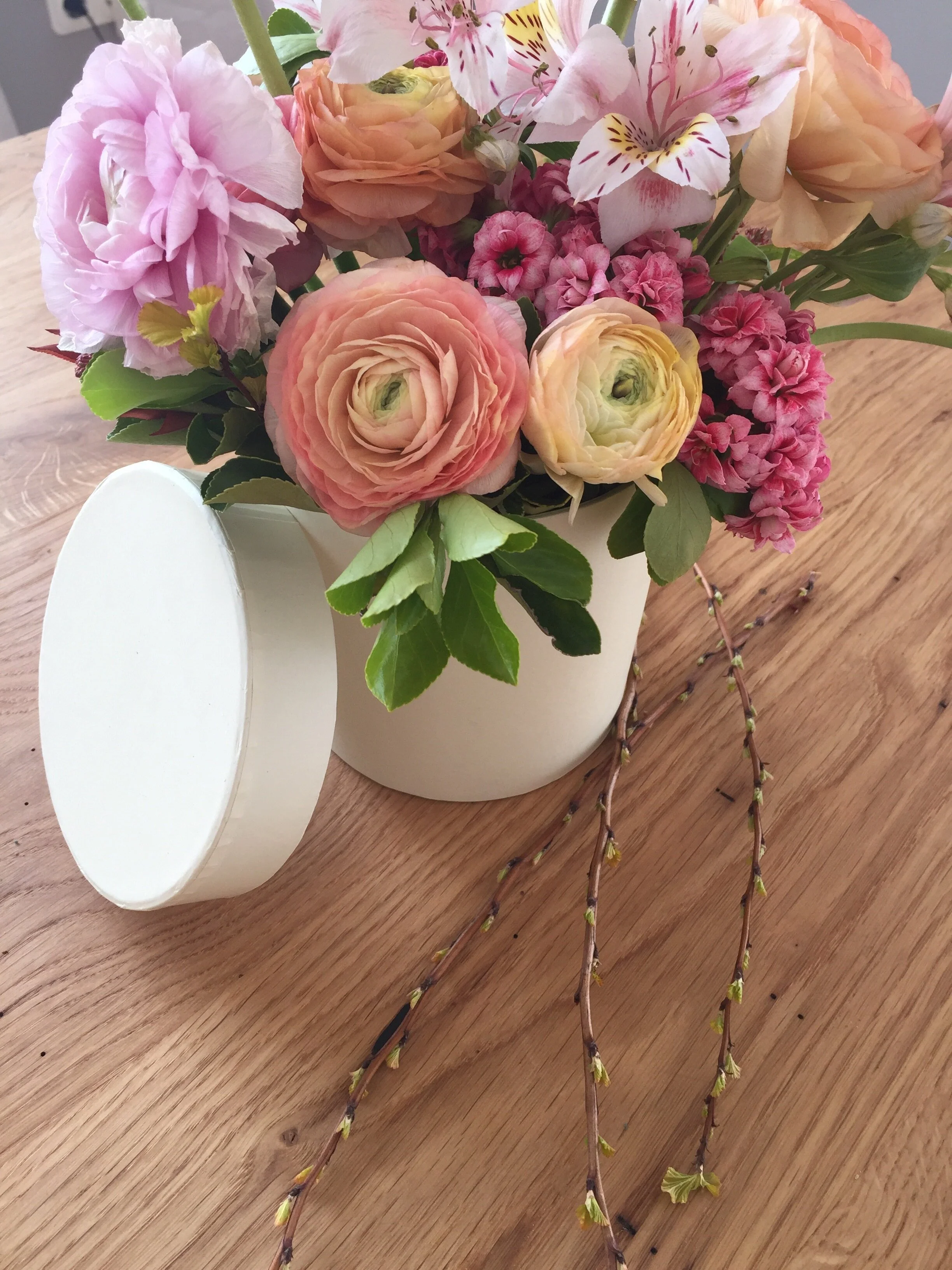 Flower Gift Box DIY — flowerMe