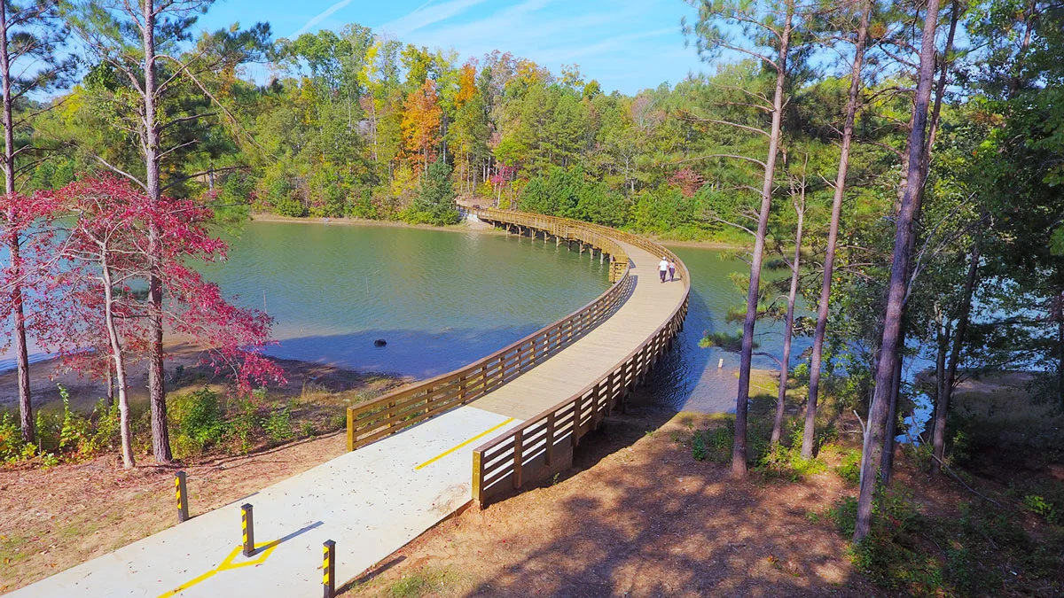 Boardwalk over the lake in International Park