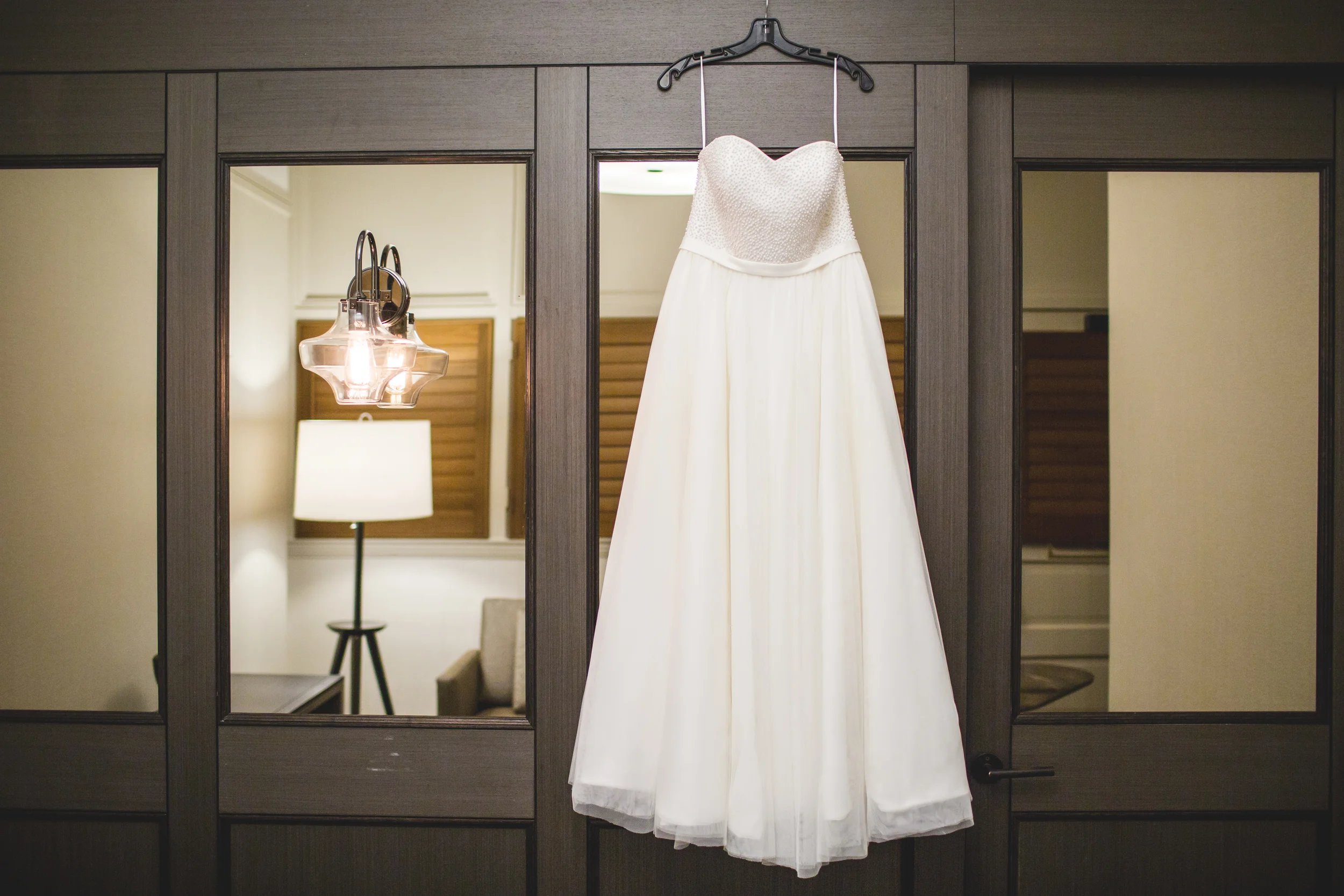 Cleveland Wedding at windows on the river // cleveland wedding photographer