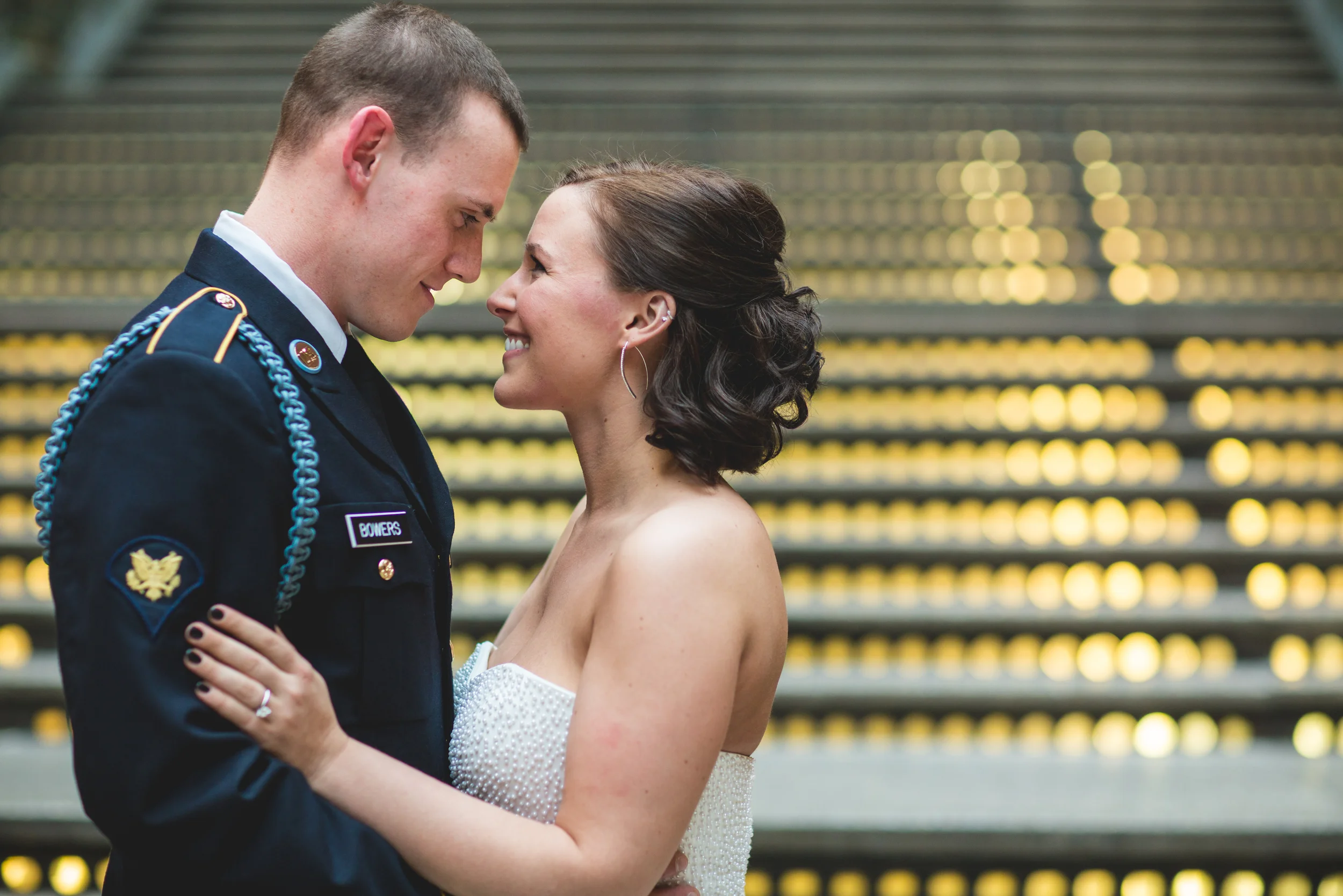 Cleveland Wedding at windows on the river // cleveland wedding photographer