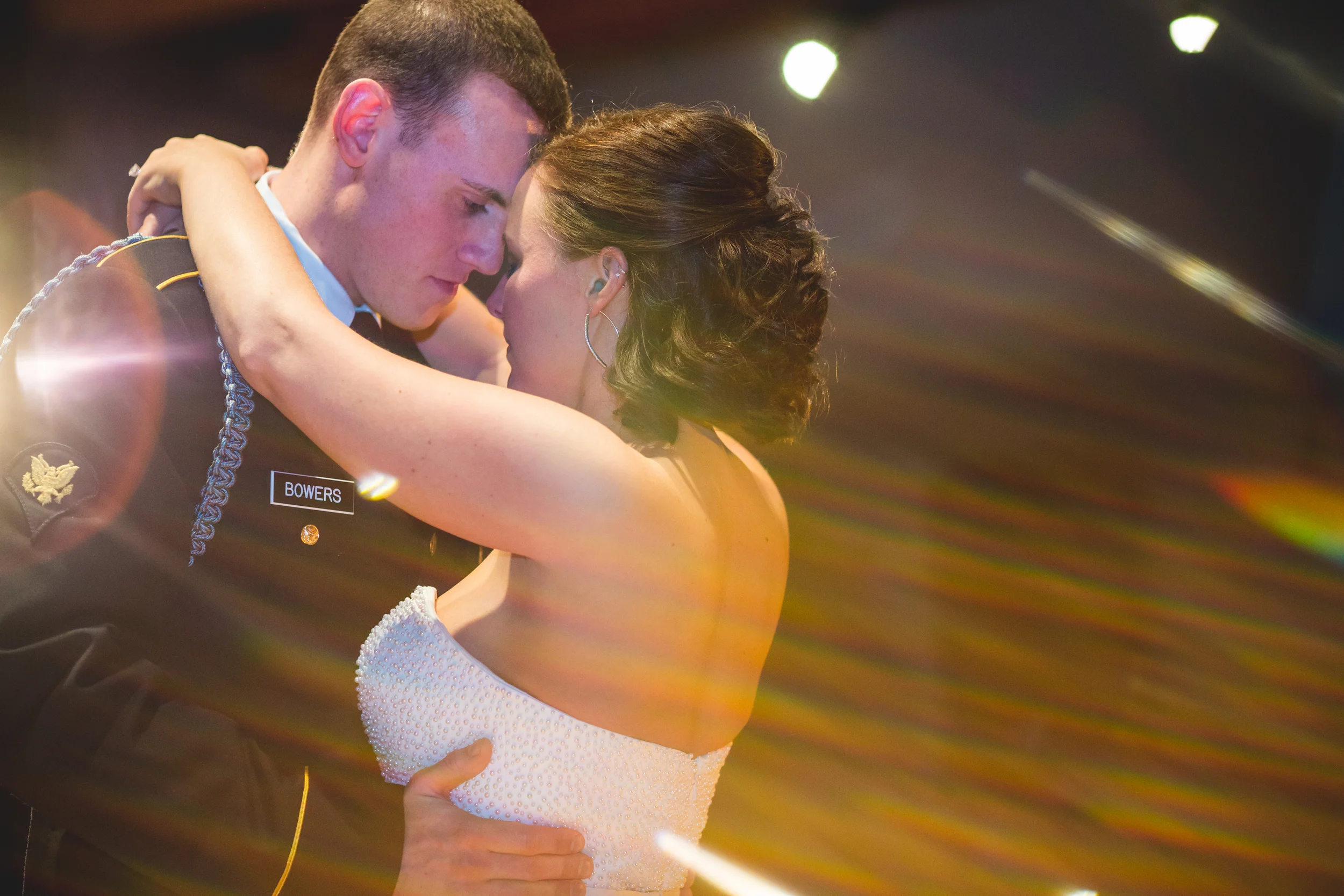 Cleveland Wedding at windows on the river // cleveland wedding photographer
